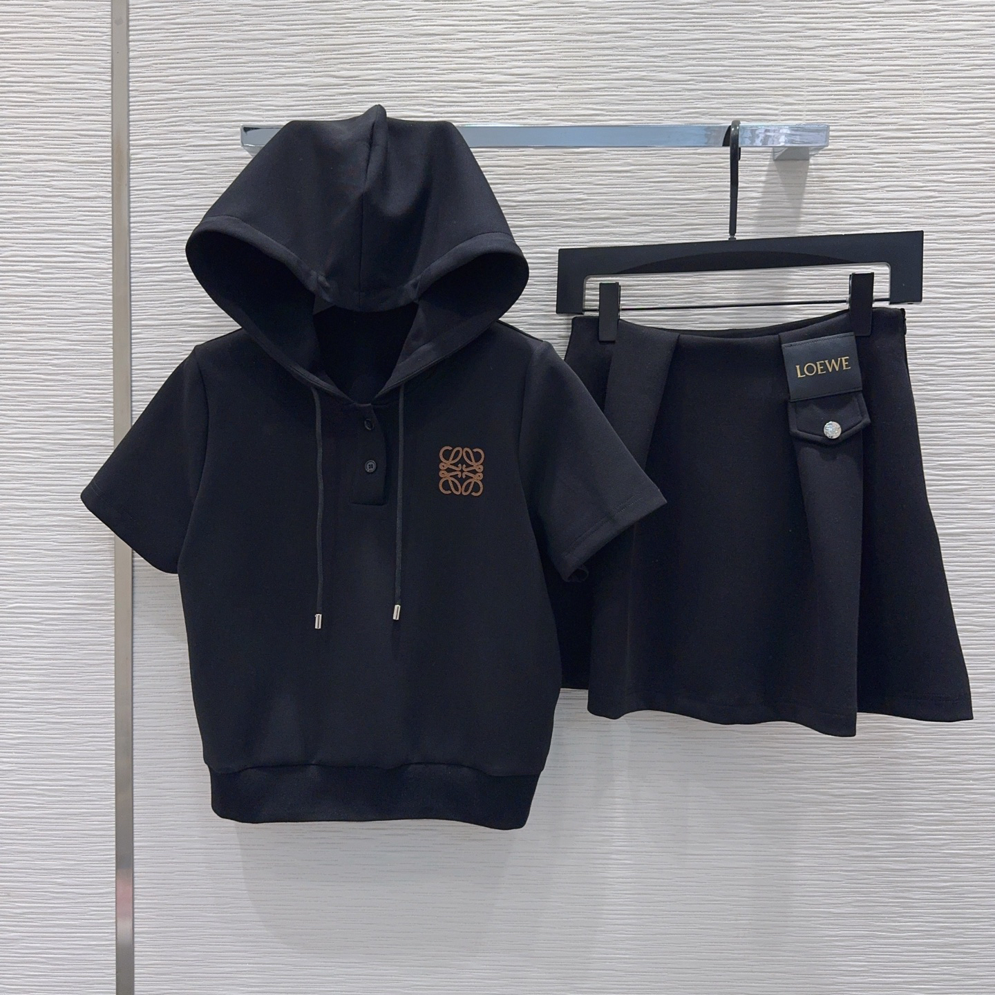 [TOP] LOEWE Top and Skirt Set - Black