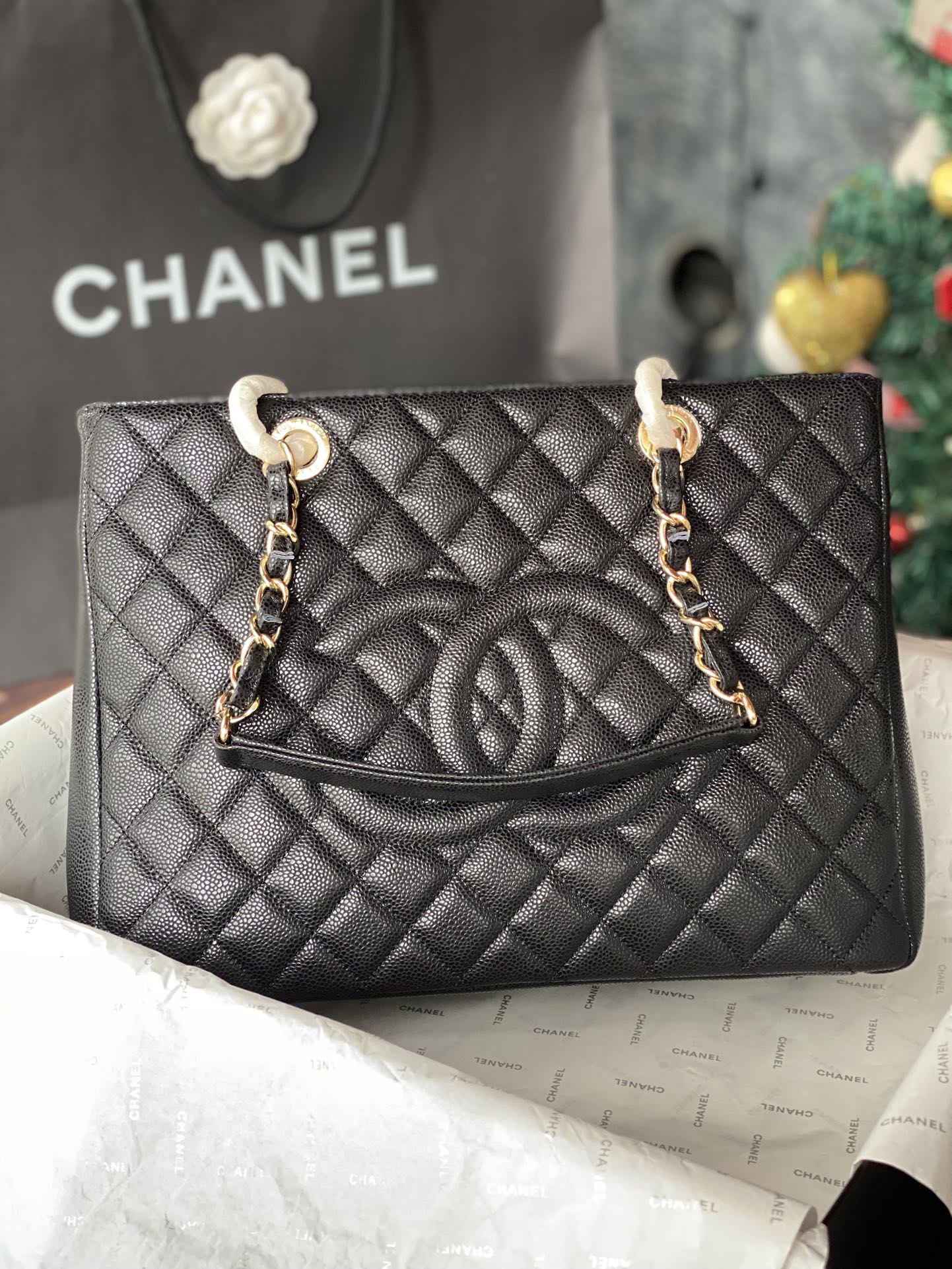 [TOP] CHANEL Grand Shopping Tote (GST) Bag Caviar 24x33x13cm - 5 Color & GHW/SHW - 711 Luxury