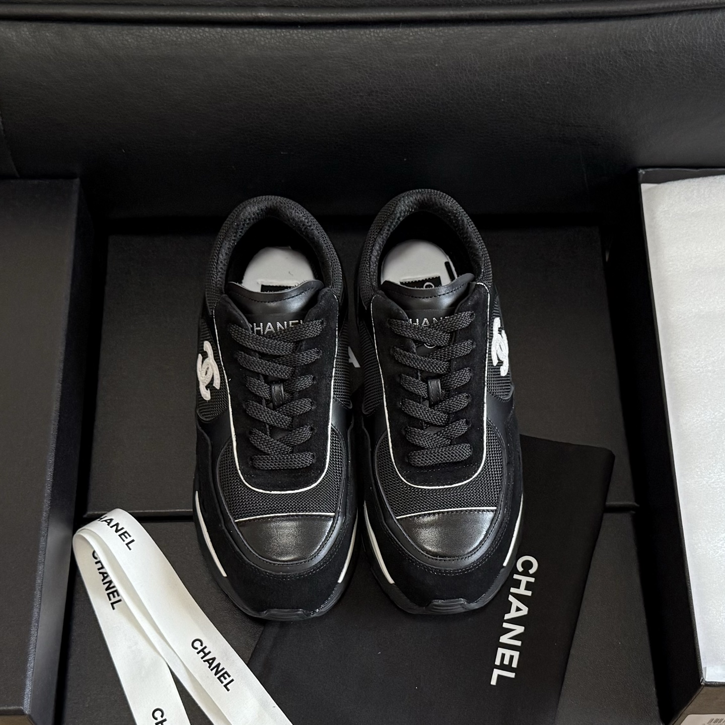 [TOP] CHANEL Sneakers - Black - 711 Luxury