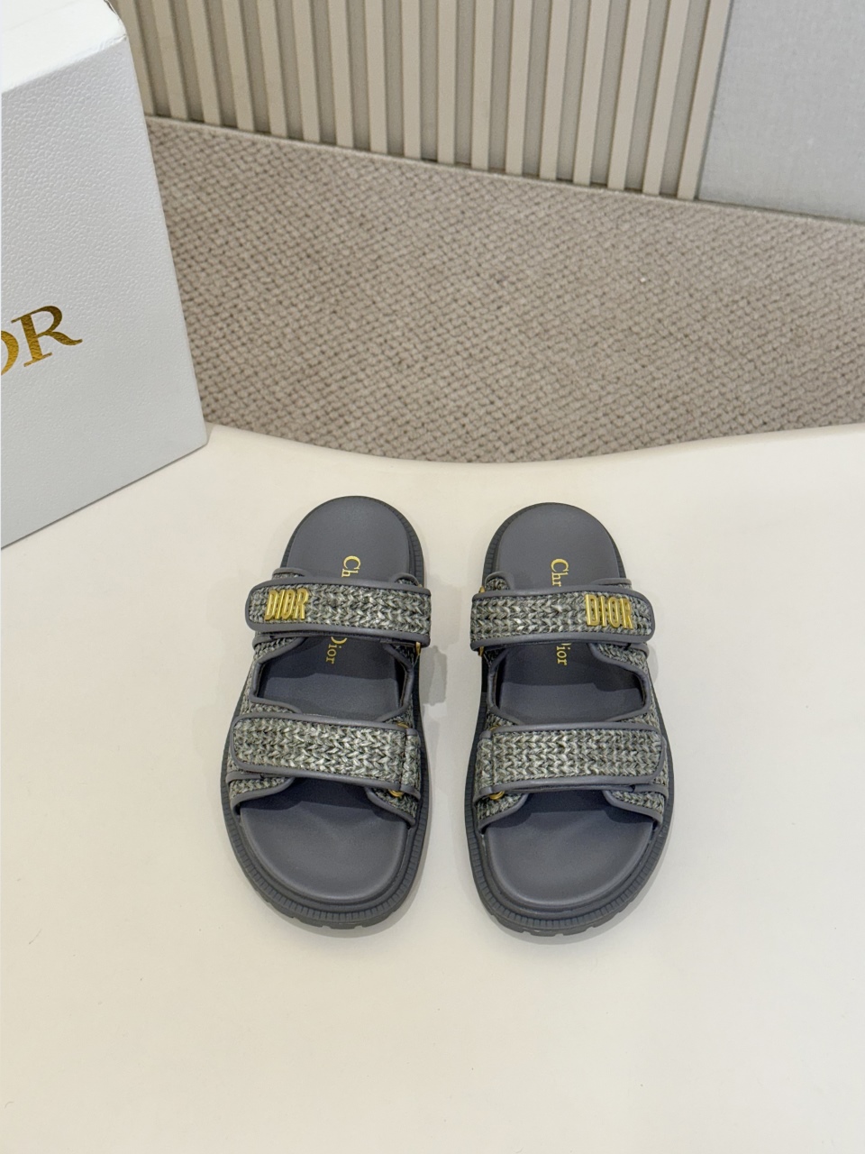 [TOP] Christian Dior Sandals - Grey