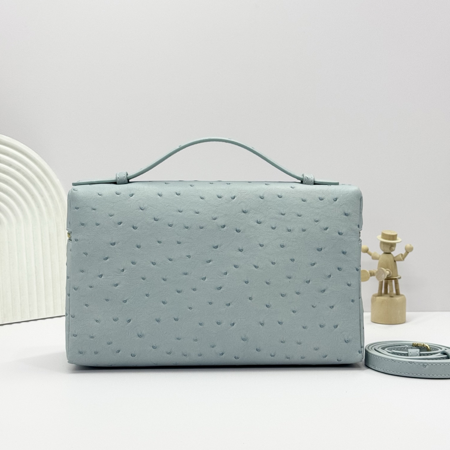 [TOP] Loro Piana Extra Poet L27 Bag Ostrich-patterned Cowhide Material 27 x 16 x 10 cm - Blue - 711 Luxury
