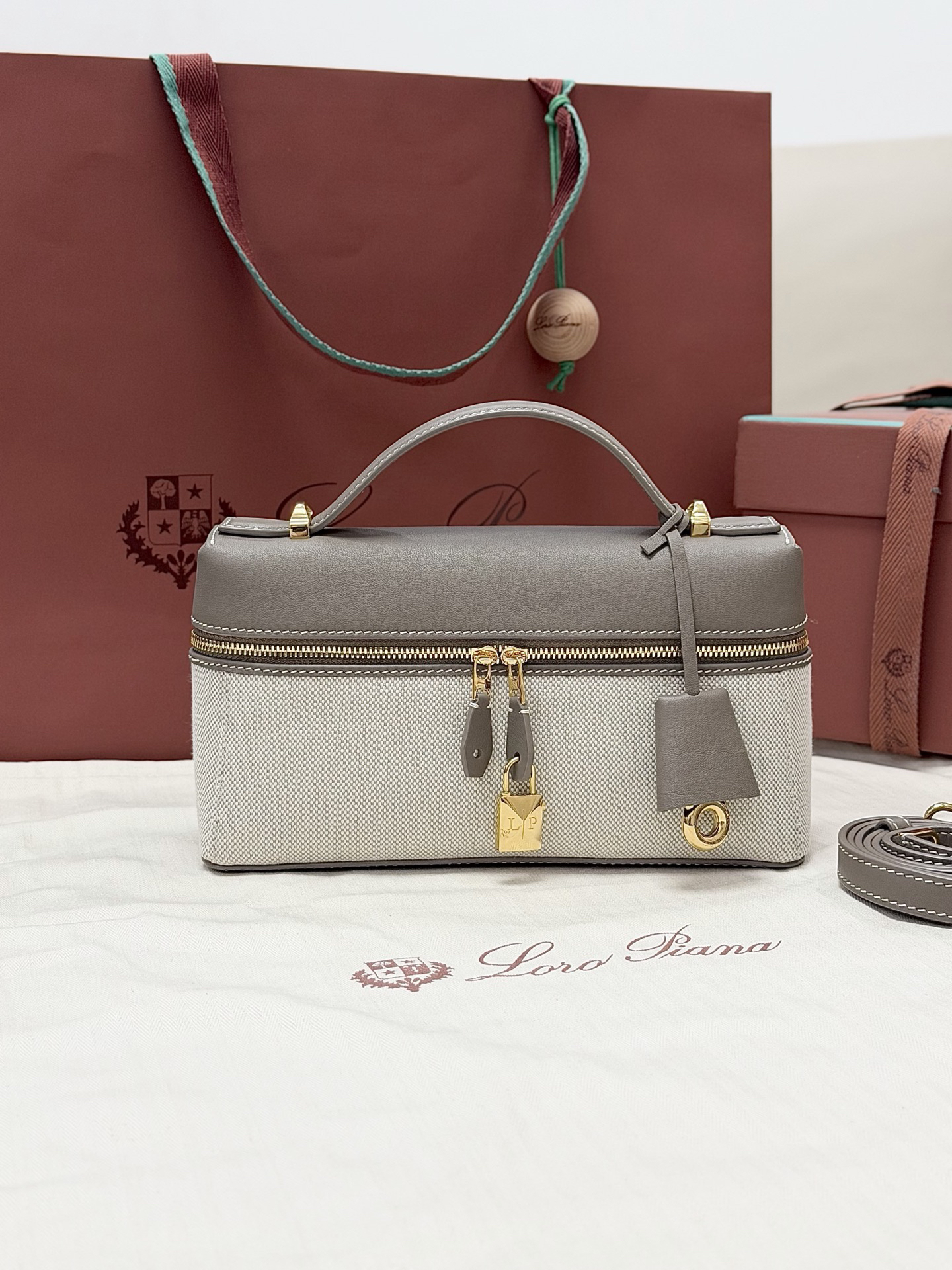 [TOP] Loro Piana Extra Bag  L23 Handbag 23 x 12 x 7cm - Grey - 711 Luxury