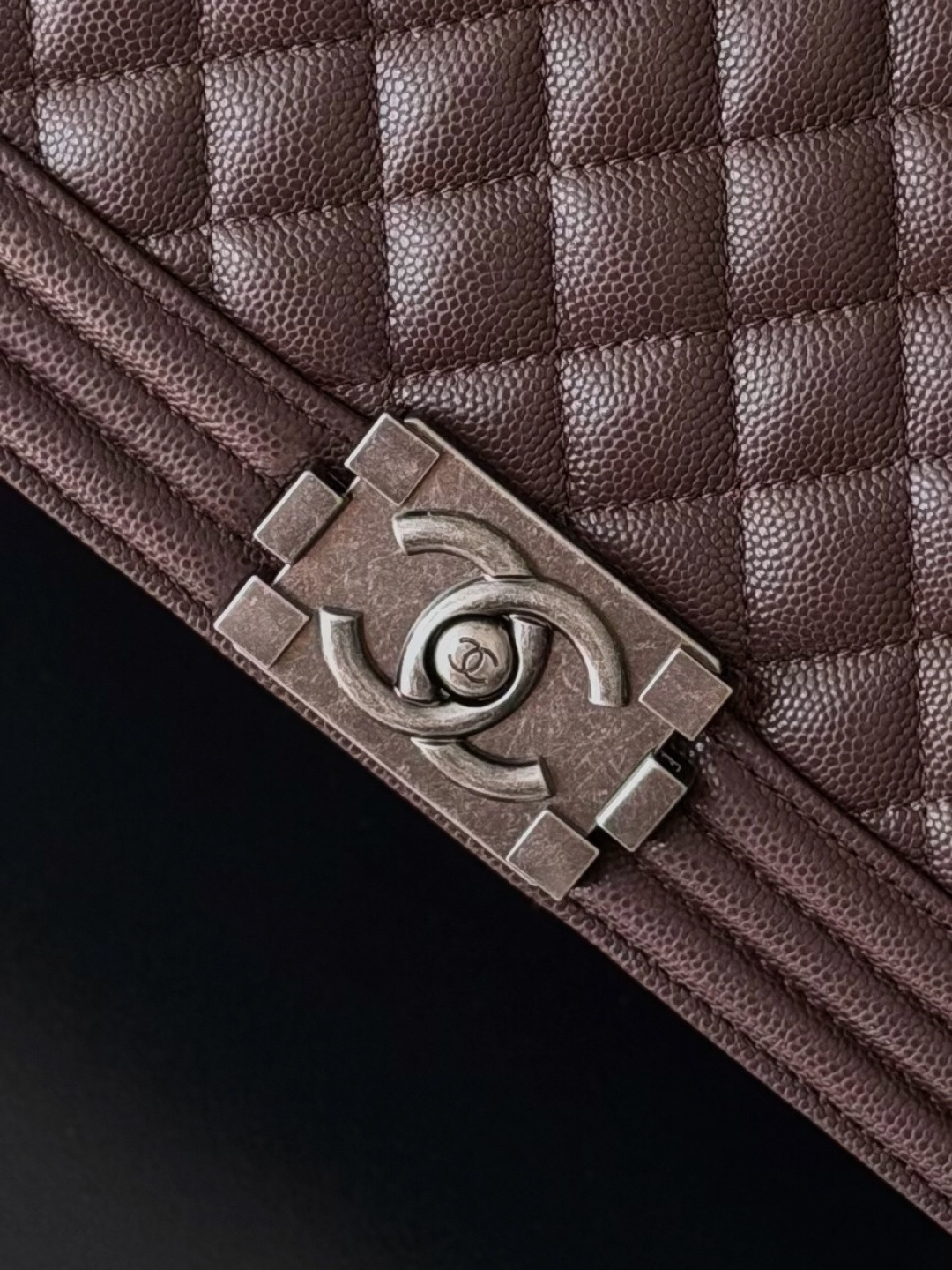 [TOP] CHANEL Le Boy Bag 25cm -