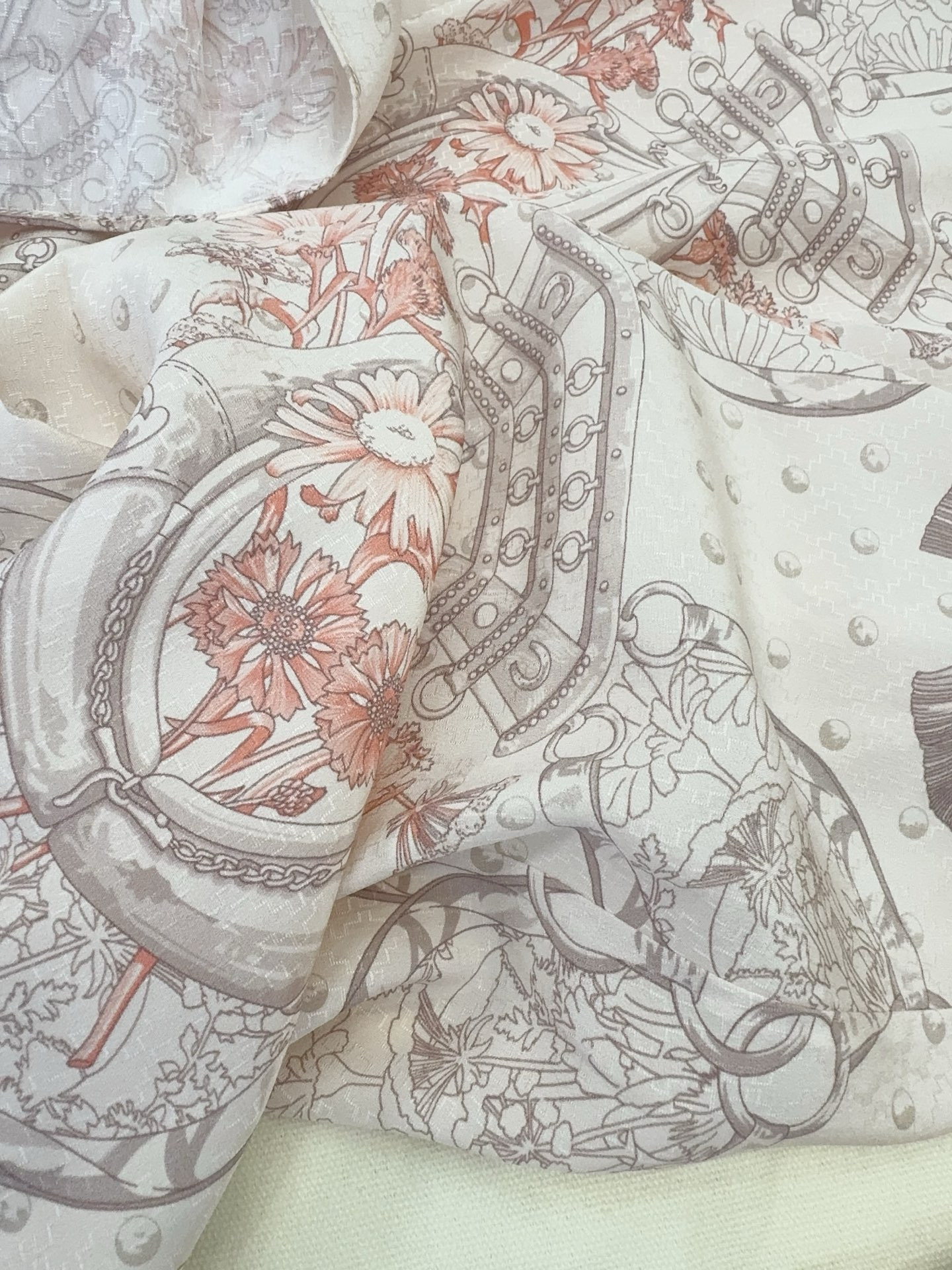 Designer pink Clothing Hermès Cherry Blossom Pink Silk Dark Pattern Jacquard Dress #388602 View 2 | Nigo Office