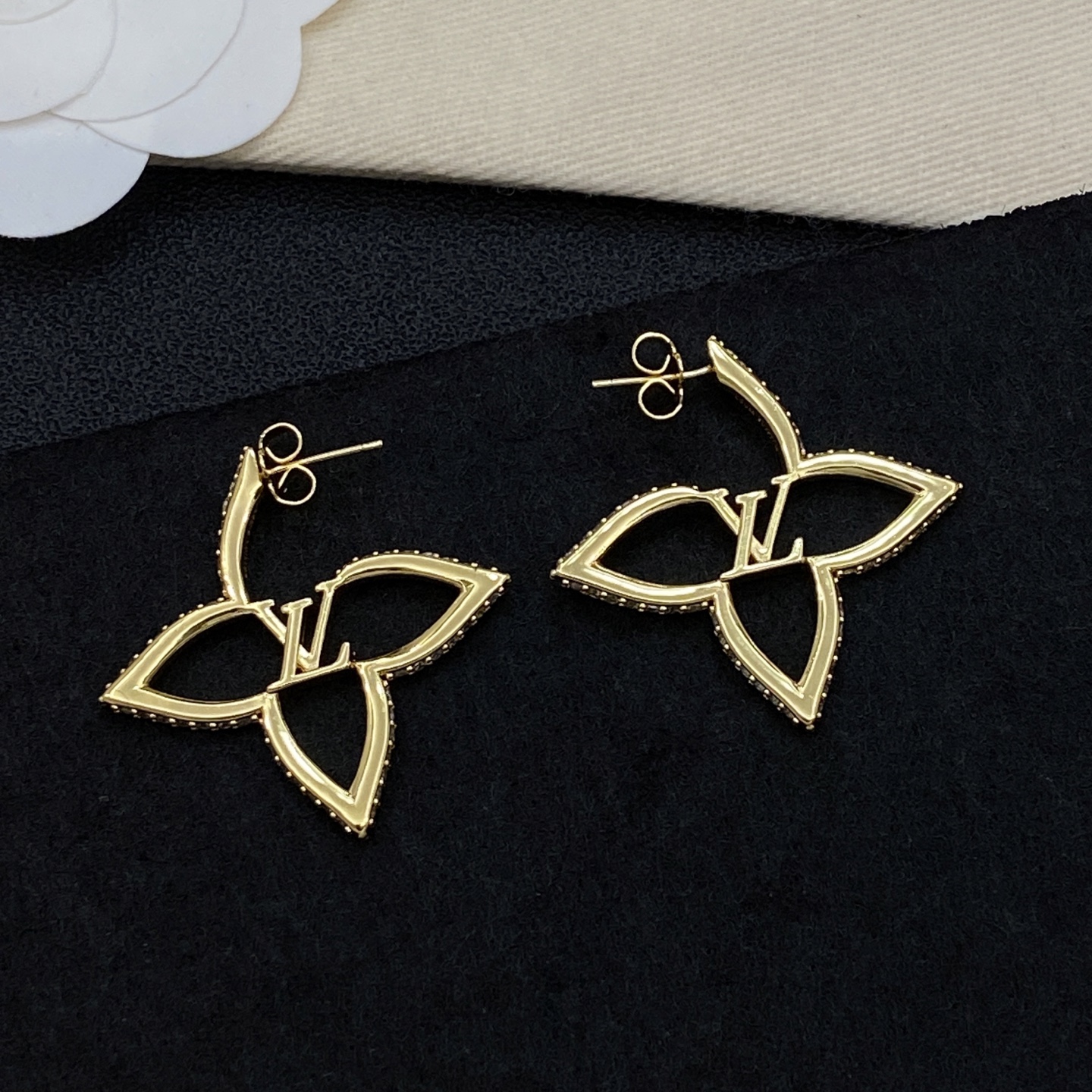[TOP] Louis Vuitton LV Earrings - 2 Colors - 711 Luxury