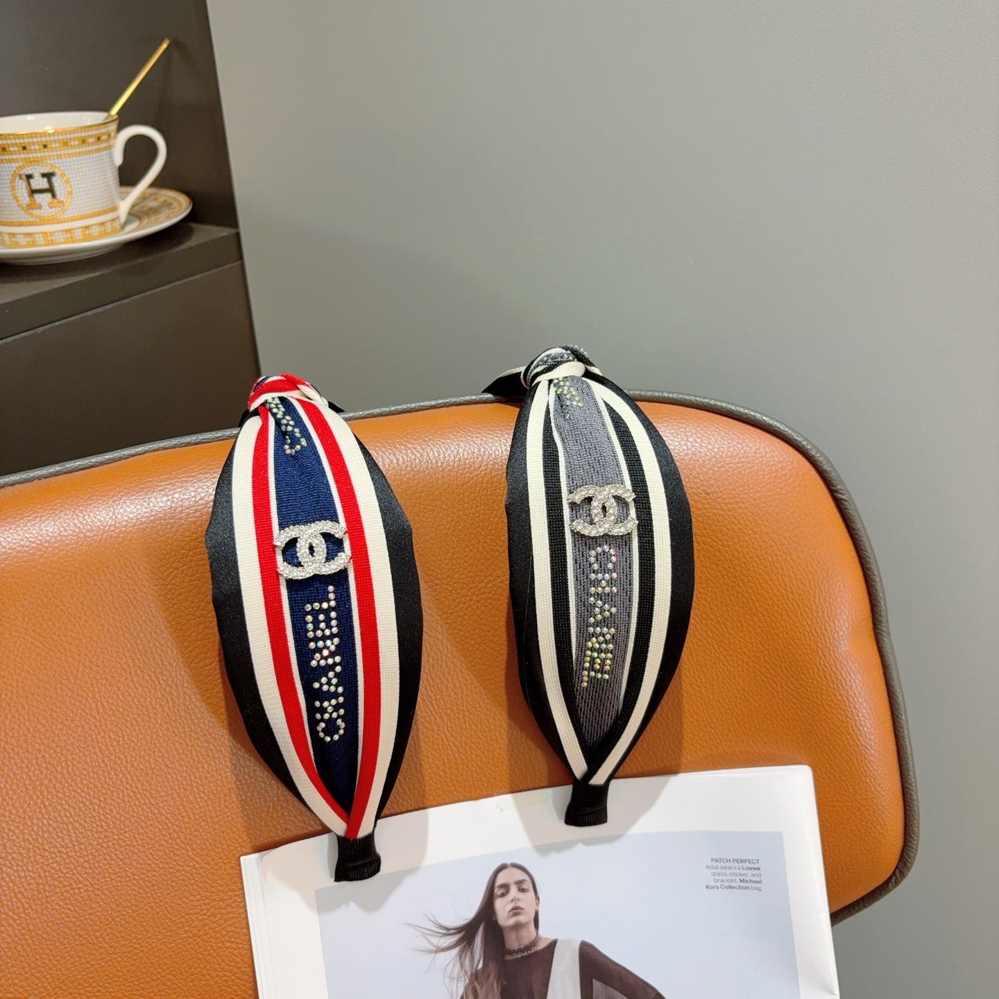 [TOP] CHANEL Hairband - 2 Colors - 711 Luxury
