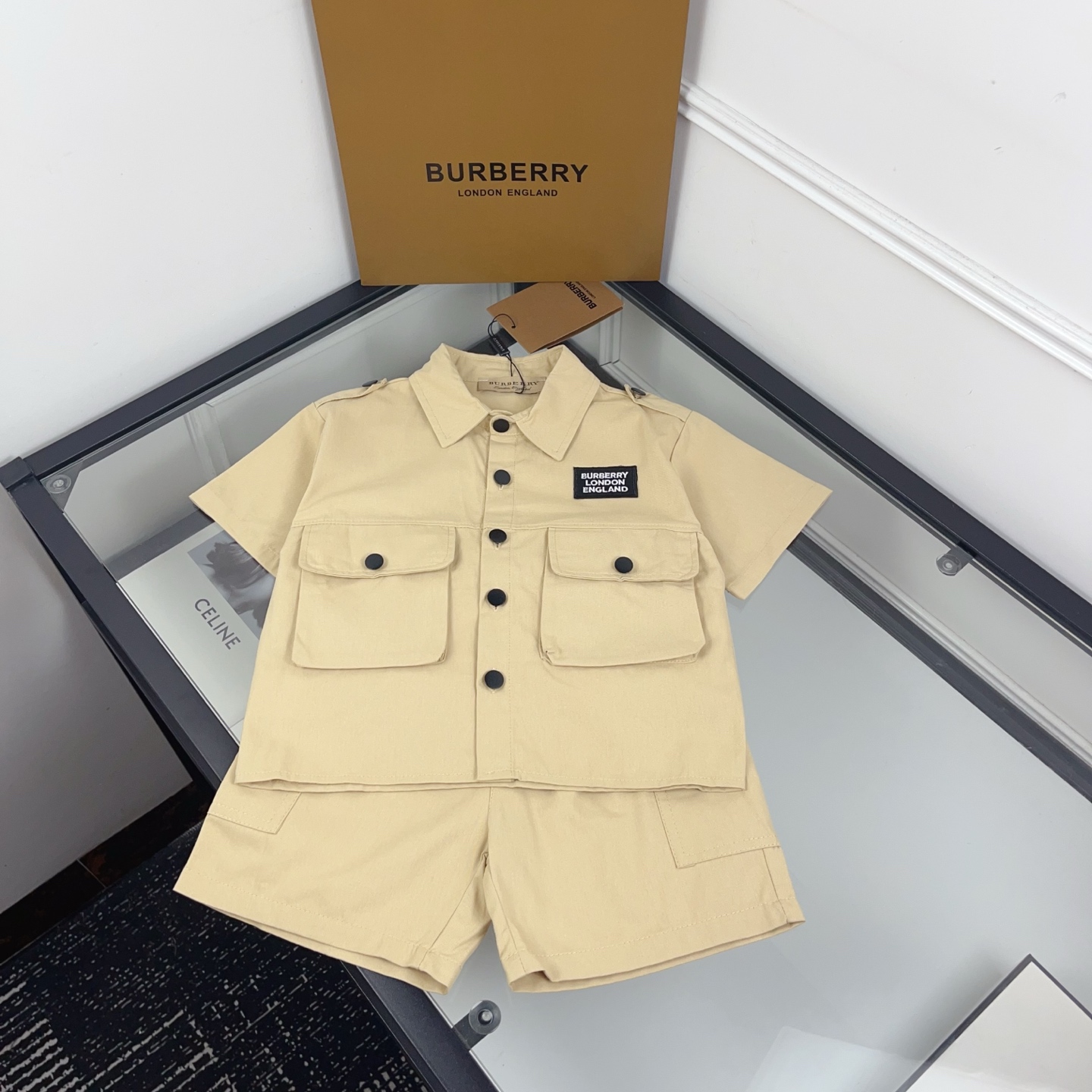Burberry Unisex Kids Khaki Cargo Short Sleeve Shirt & Elastic Waist Shorts Two Piece Set Boys Girls Sizes 90-150
