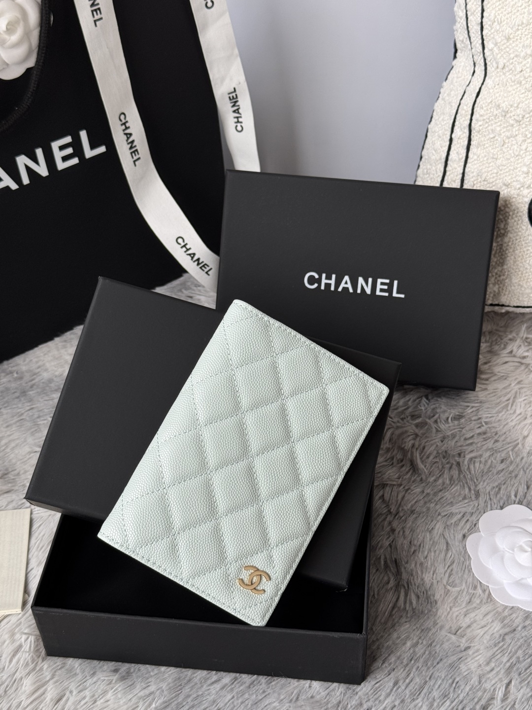 [TOP] CHANEL Passport Holder Cowhide 14.5x10.5x2cm - Light Blue - 711 Luxury