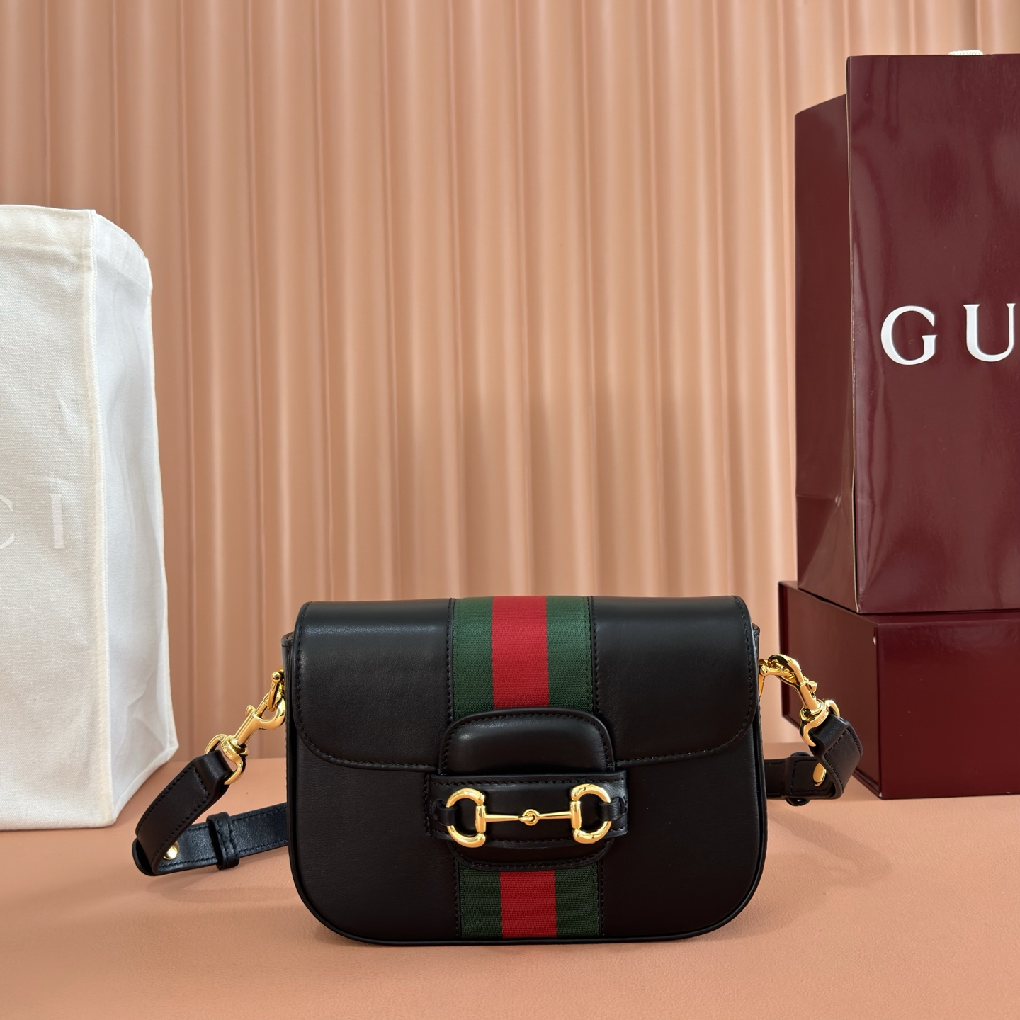 [TOP] GUCCI Horsebit 1955 Bag 21x14.5x5.5cm - Black