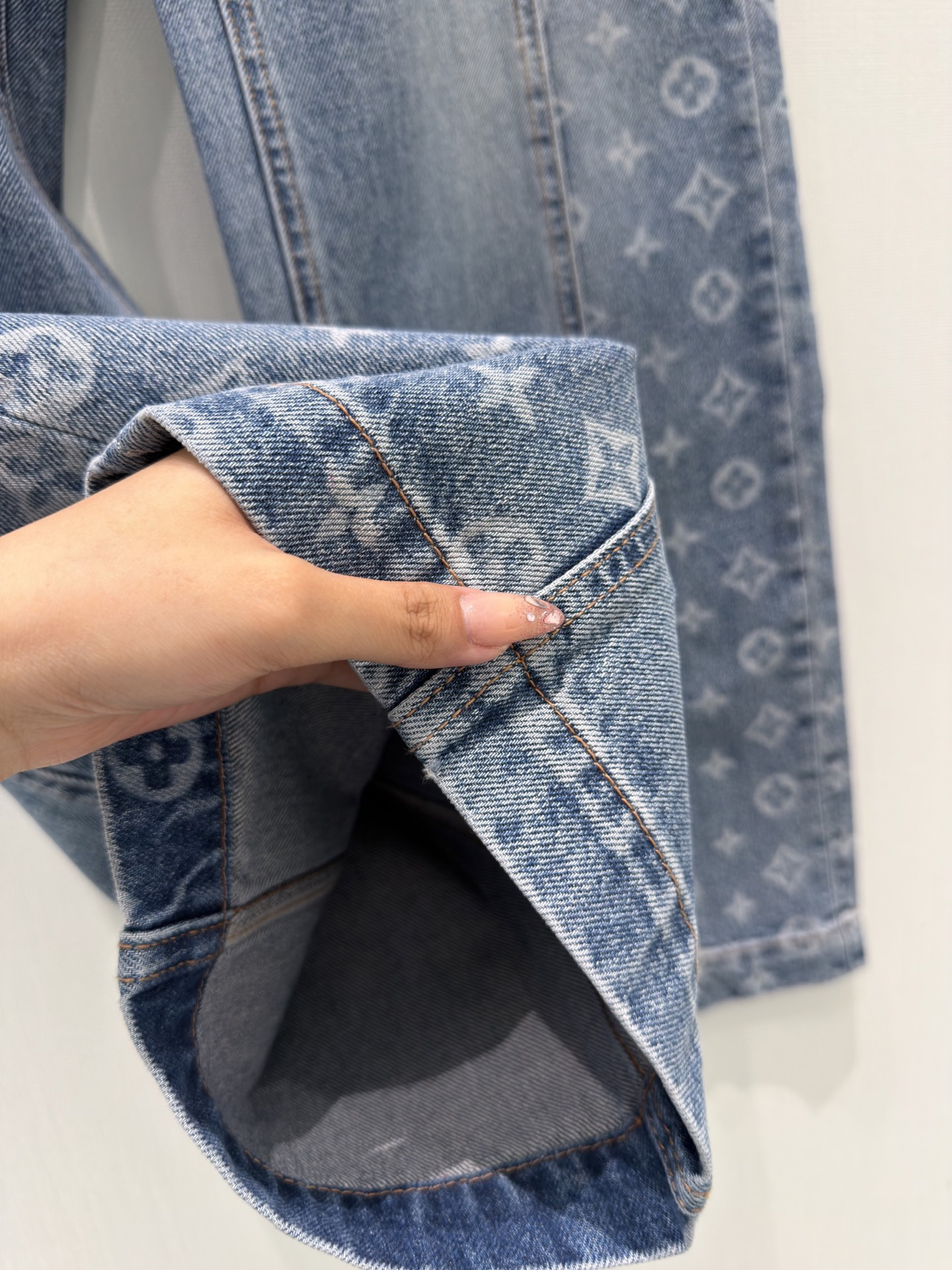 [TOP] Louis Vuitton LV Jeans - Blue