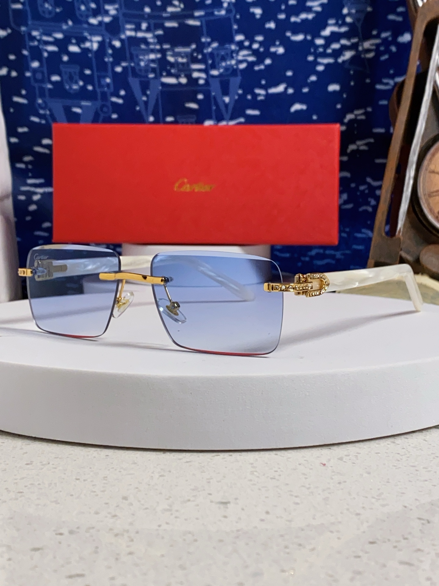[TOP] Cartier Sunglasses - Gold - 711 Luxury
