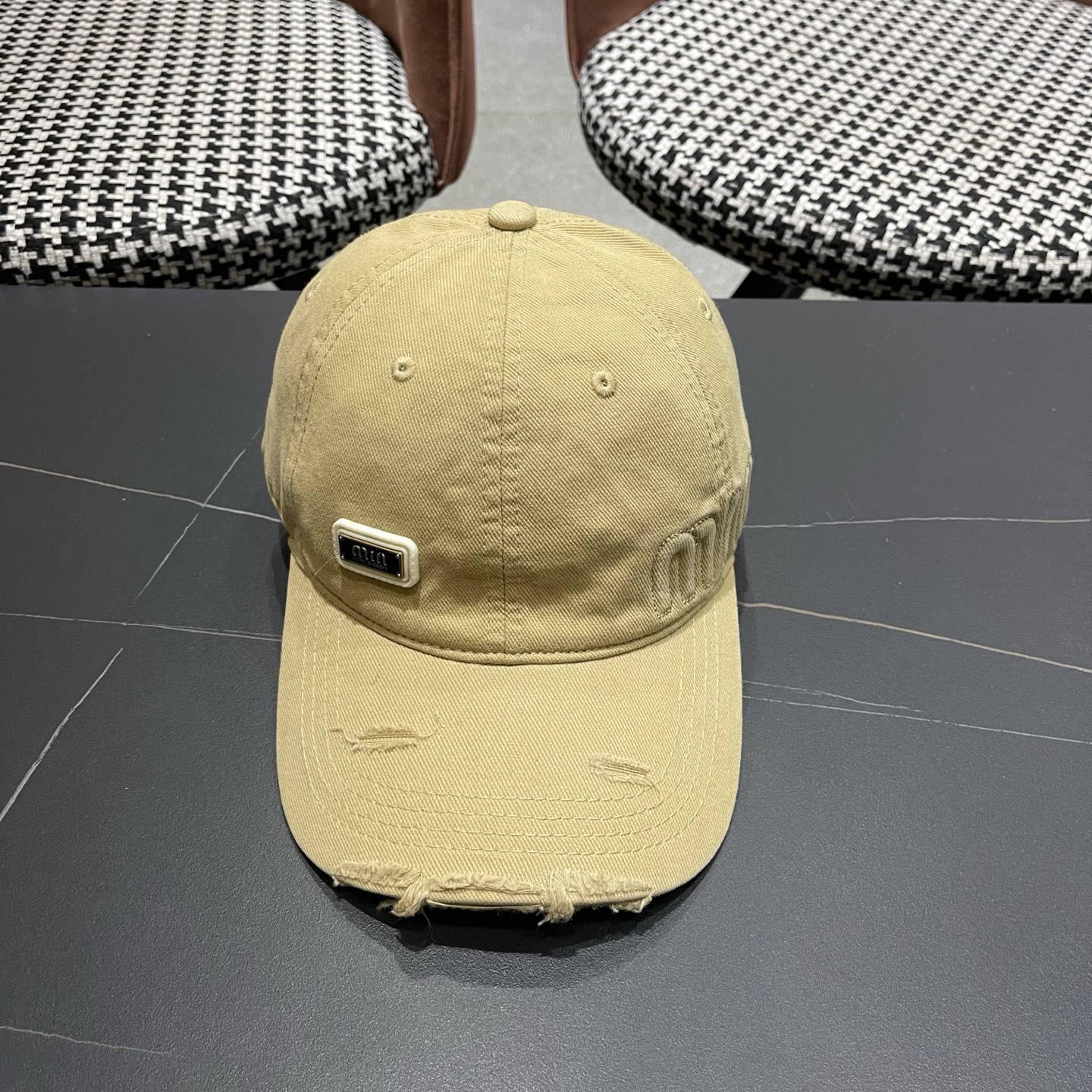 [TOP] Miu Miu Hat - Khaki - 711 Luxury