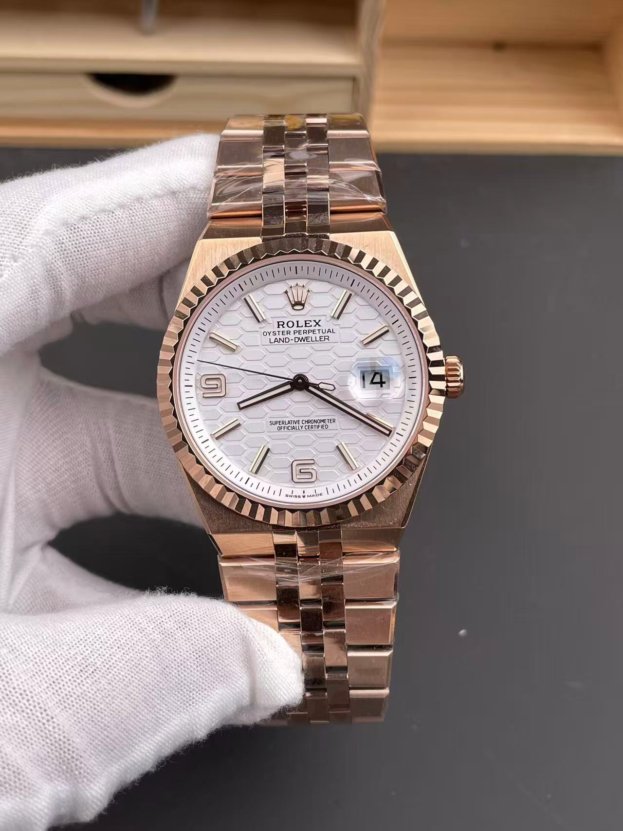 [TOP] ROLEX Land-Dweller 40mm Watch - Collection - 711 Luxury