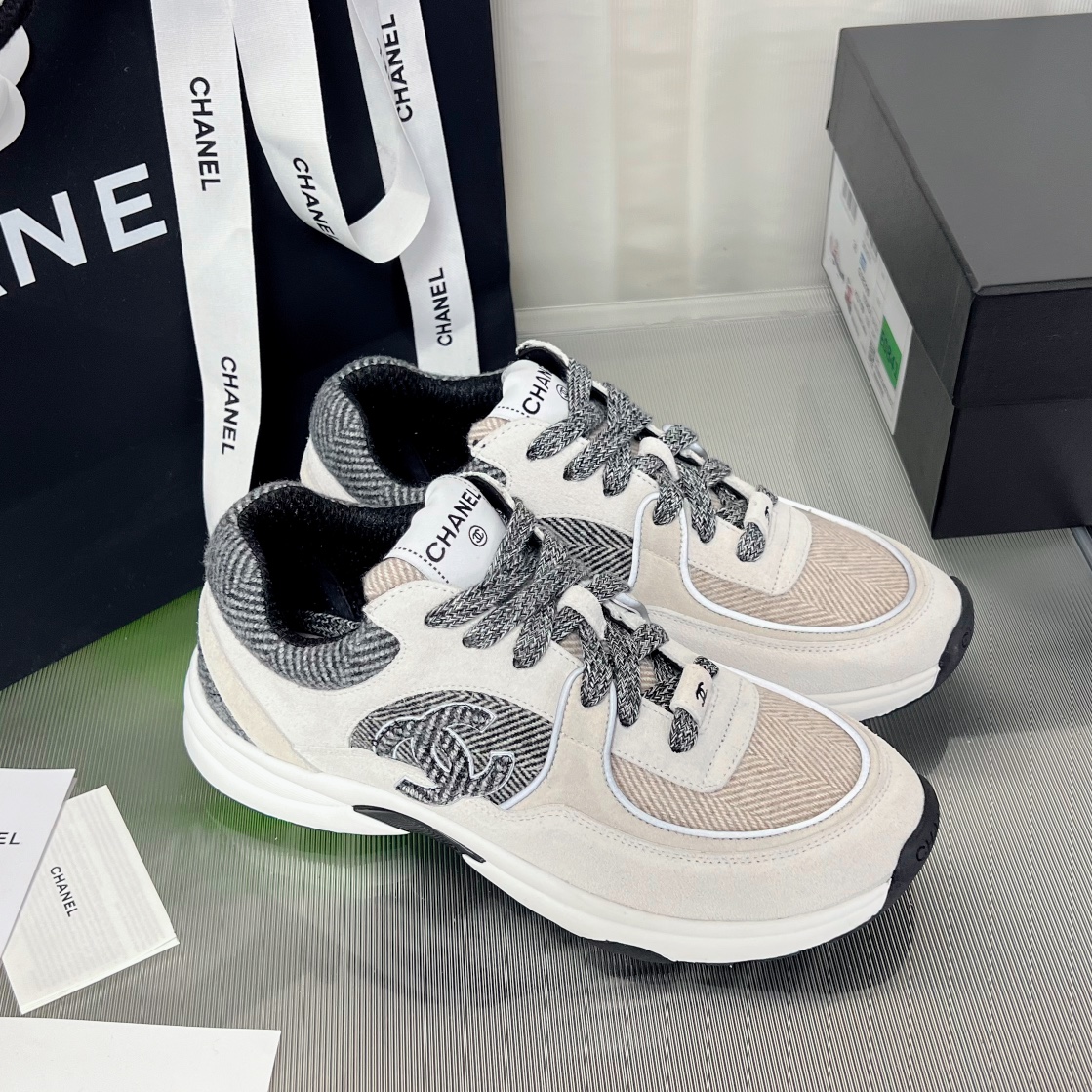 [TOP] CHANEL Sneakers - White - 711 Luxury