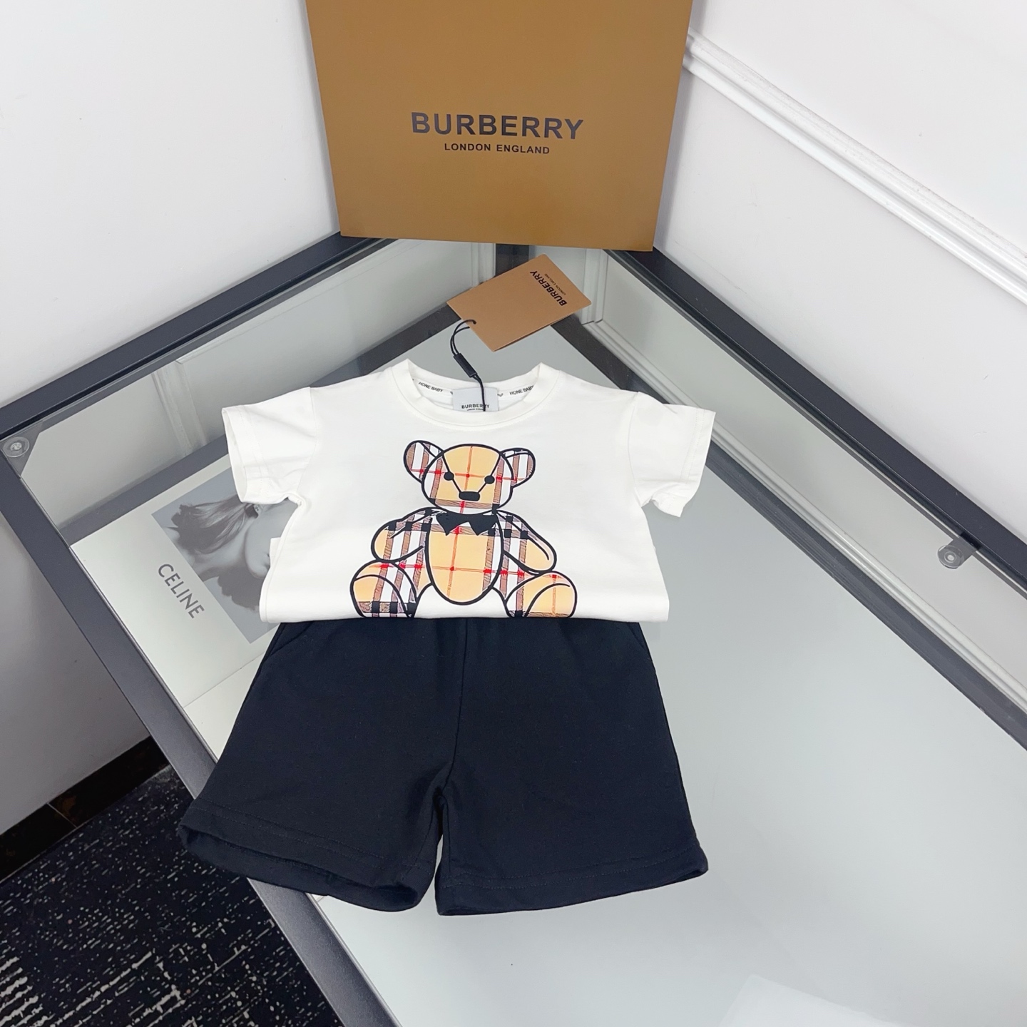 Burberry Unisex Kids White Plaid Teddy Bear Print Short Sleeve T-Shirt & Black Shorts Two Piece Set Boys Girls Casual Cute Outfit Sizes 90-140