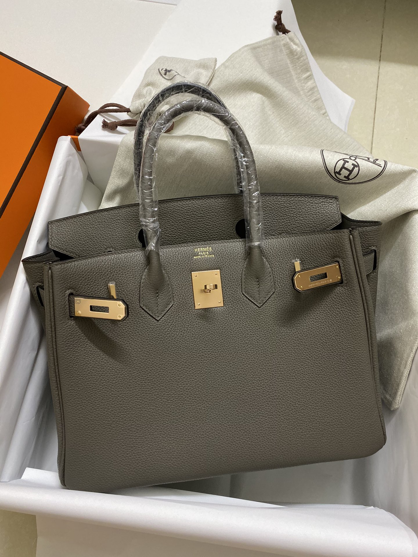 [TOP] HERMES Birkin Togo Leather 30cm - Etain & GHW