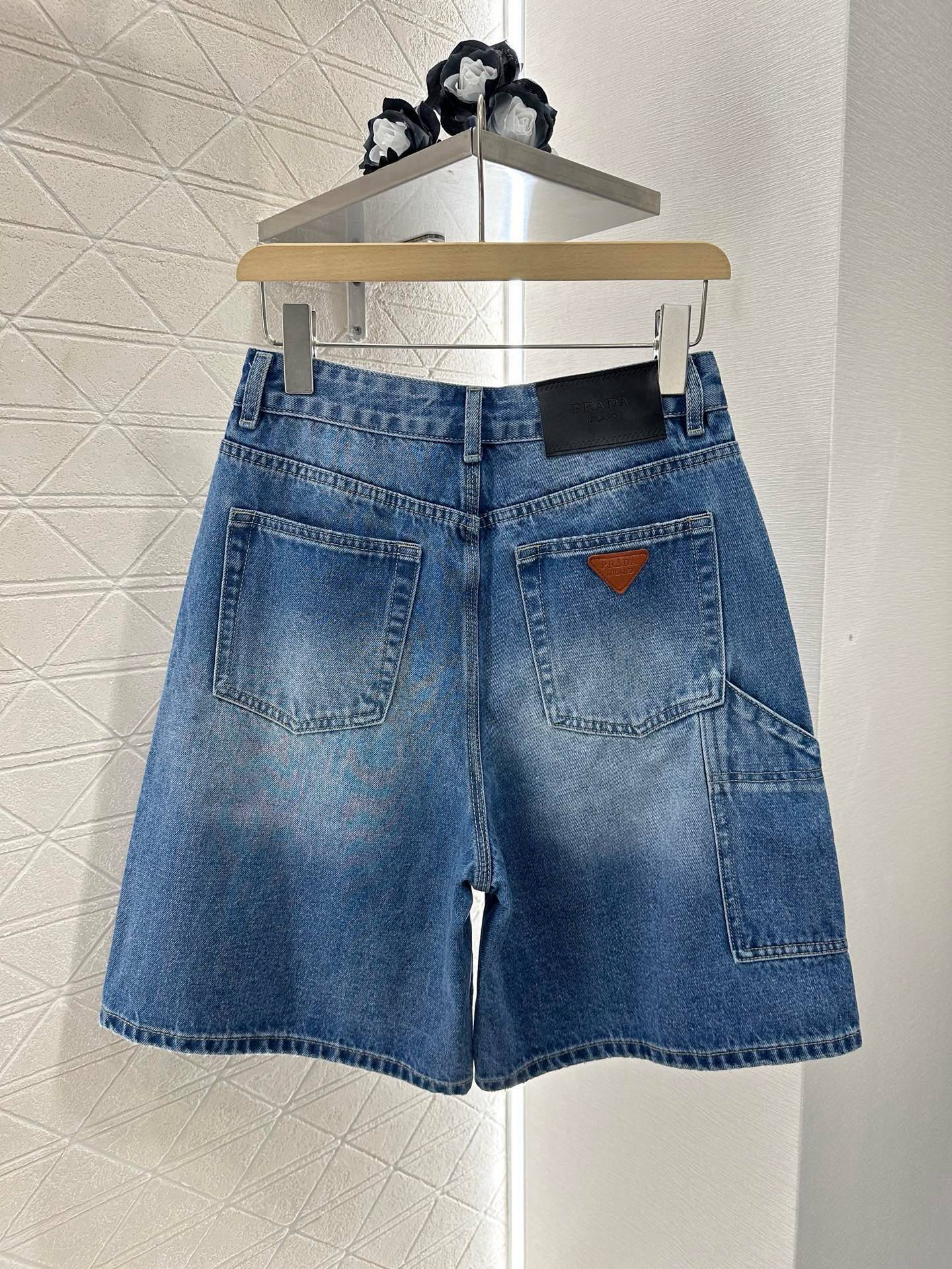 [TOP] PRADA Denim Shorts - Blue