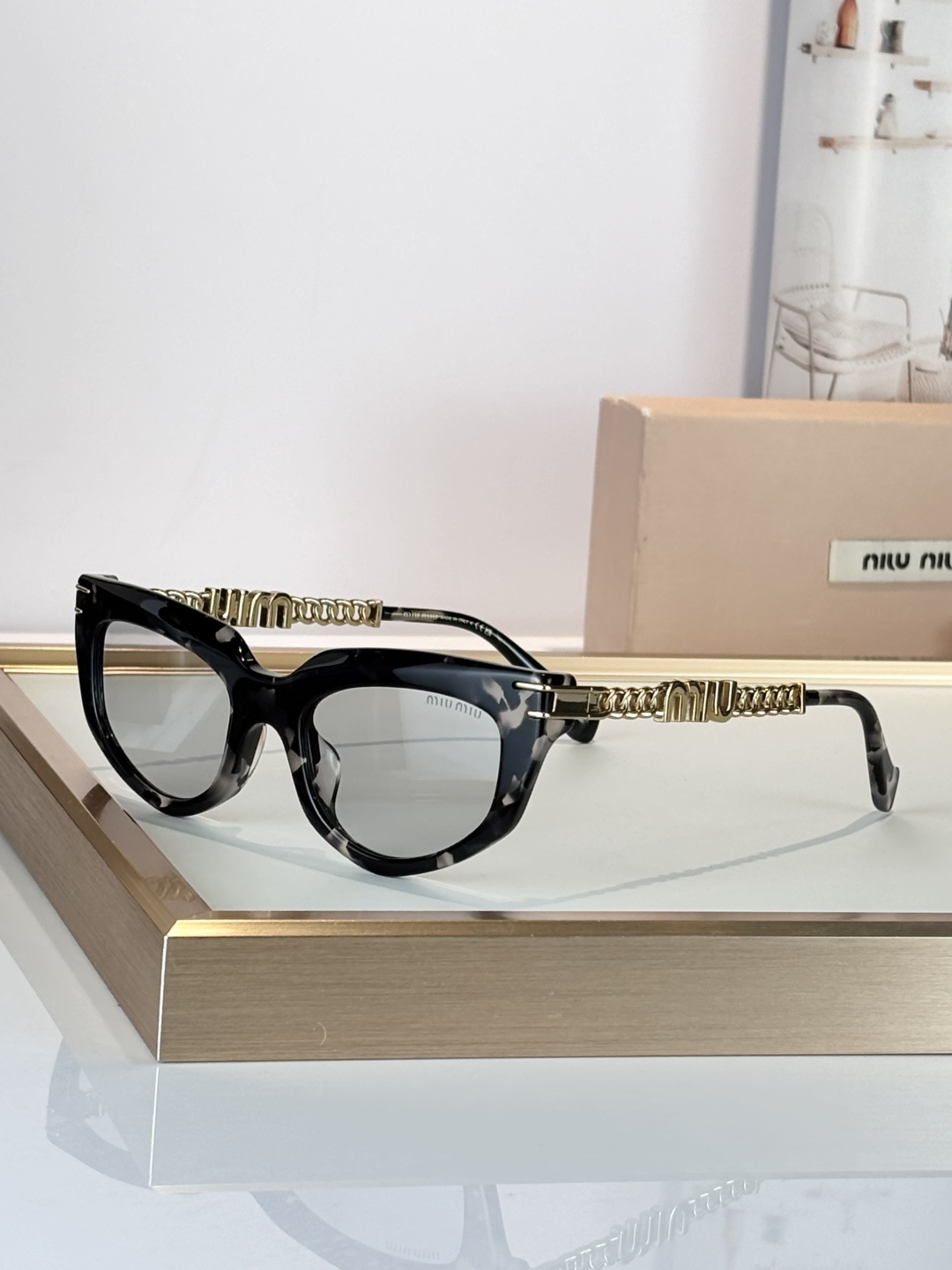 [TOP] Miu Miu Sunglasses - 7 Colors