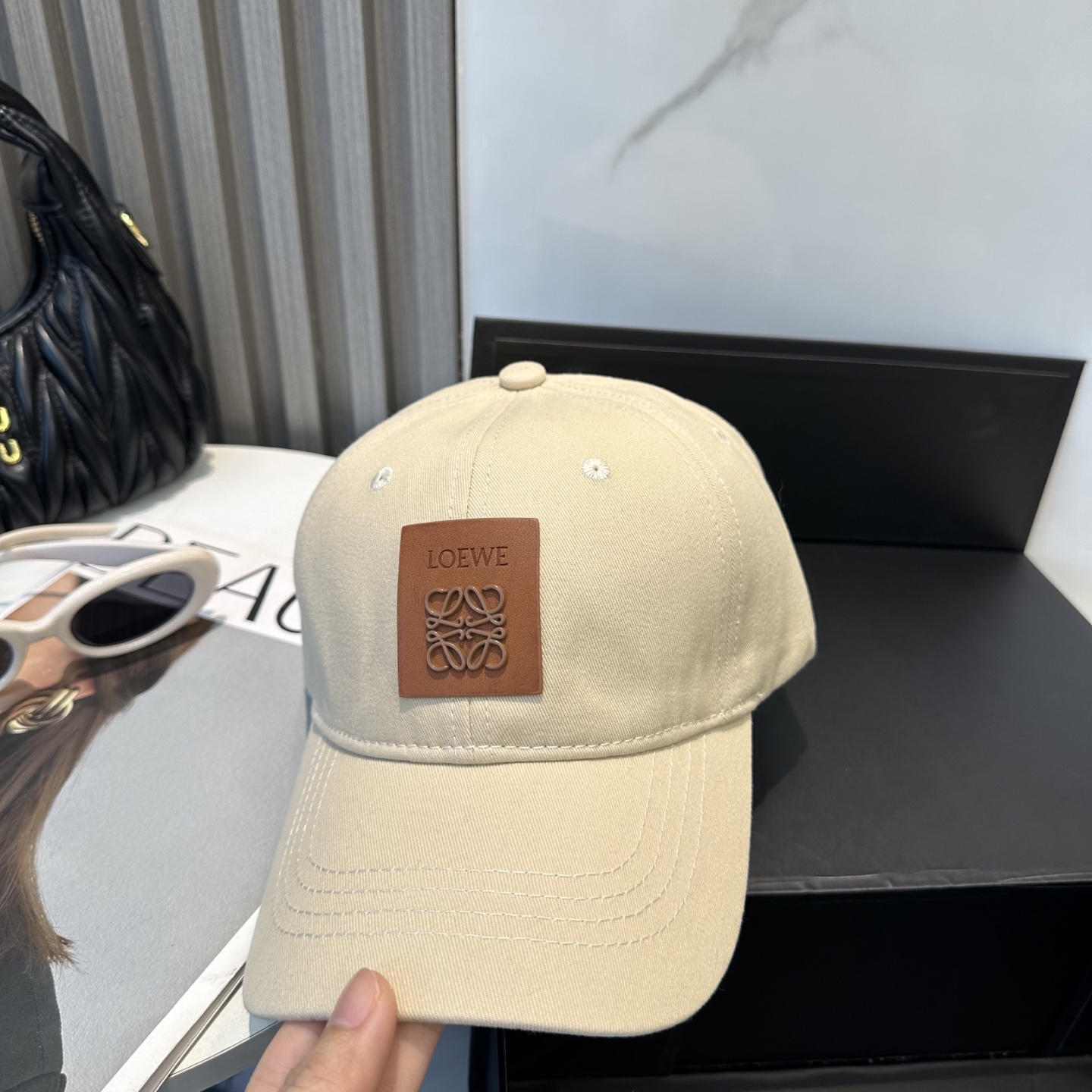 [TOP] LOEWE Baseball Hat - Beige - 711 Luxury