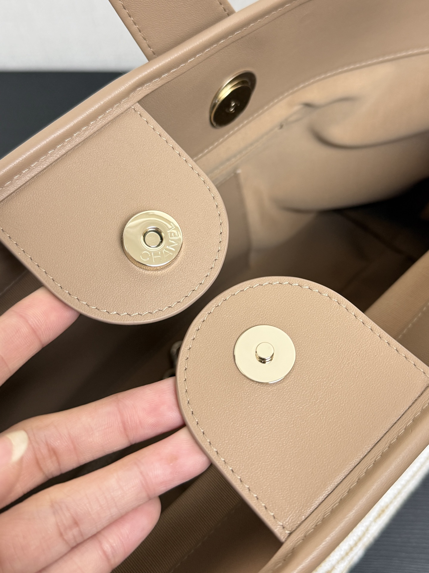 [TOP] CHANEL Beach Shopping Bag 46x25x13cm - Khaki