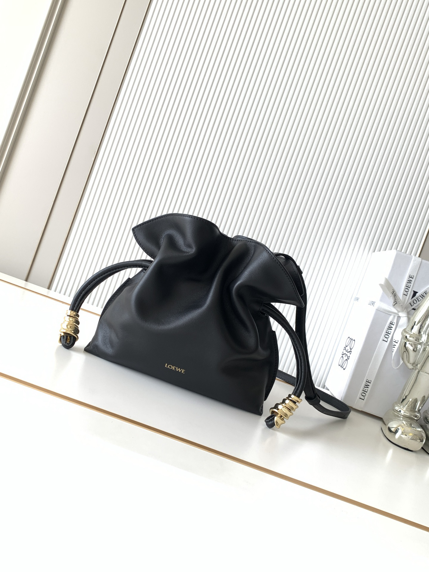 [TOP] LOEWE  Coil Flamenco  Bag 23*18*9 CM - Black - 711 Luxury