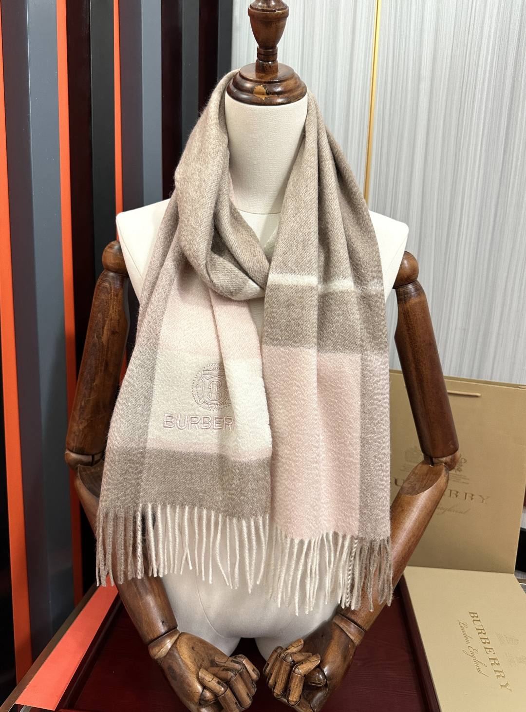 [TOP] BURBERRY Scarf 32 x 180 cm - Pink - 711 Luxury