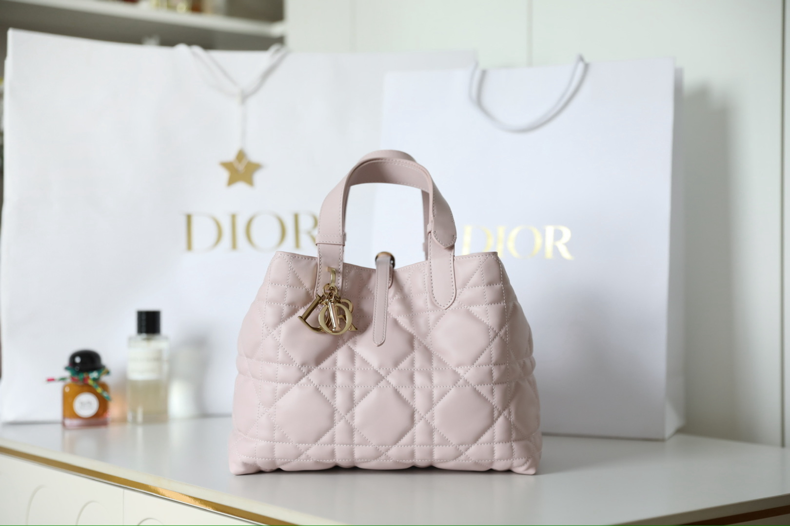 [TOP] Christian Dior Toujours Bag Cowhide 28.5x21.5x19cm - Pink - 711 Luxury