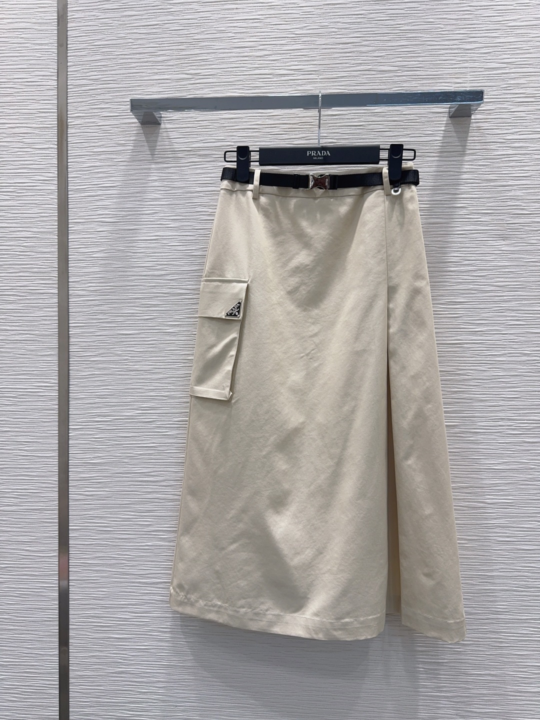 [TOP] PRADA Suit -Beige