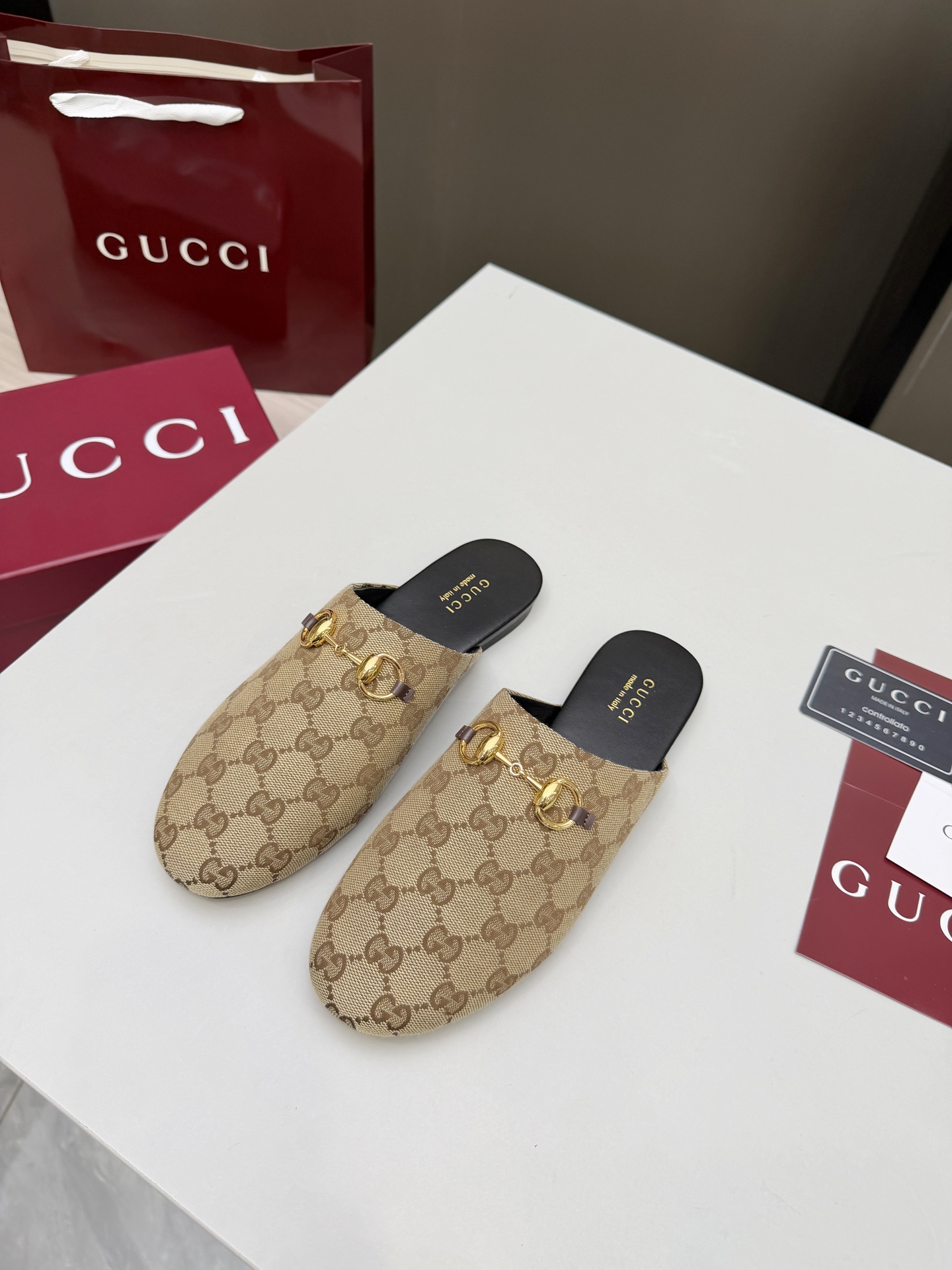 [TOP] GUCCI Shoes - Brown - 711 Luxury