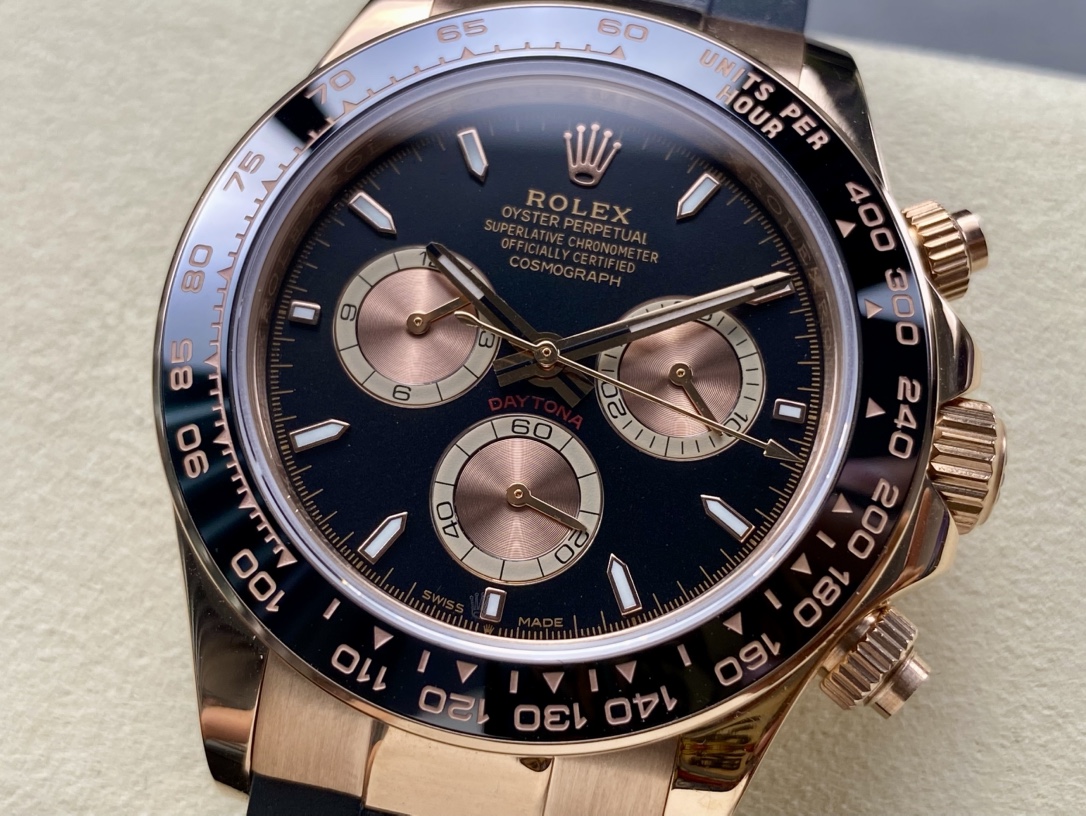 [TOP] ROLEX Men's Watch 40mm - Rose Gold