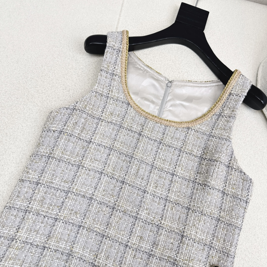 [TOP] CHANEL  Sleeveless Woven Dress - Grey