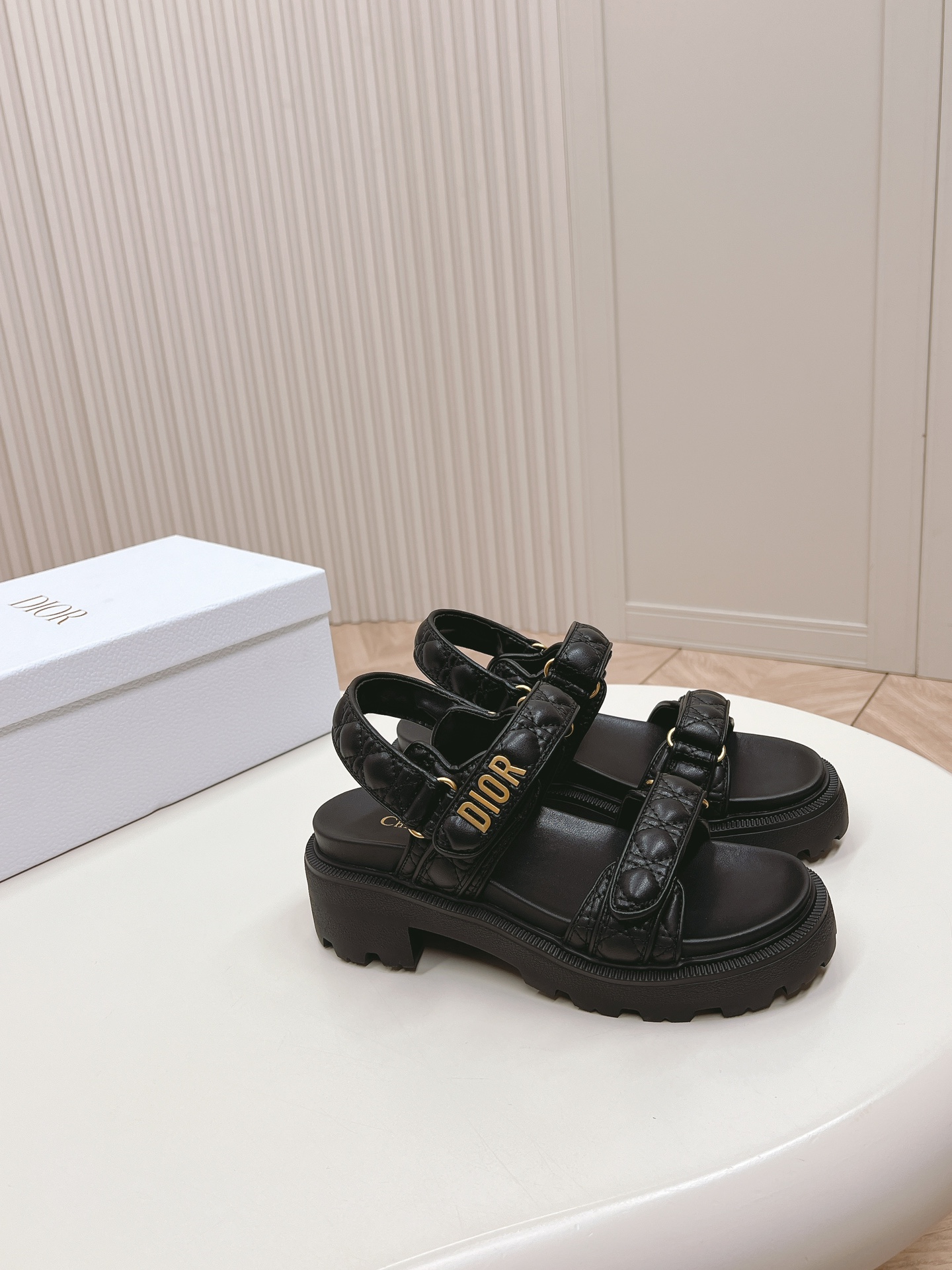 [TOP] Christian Dior Sandals - Black