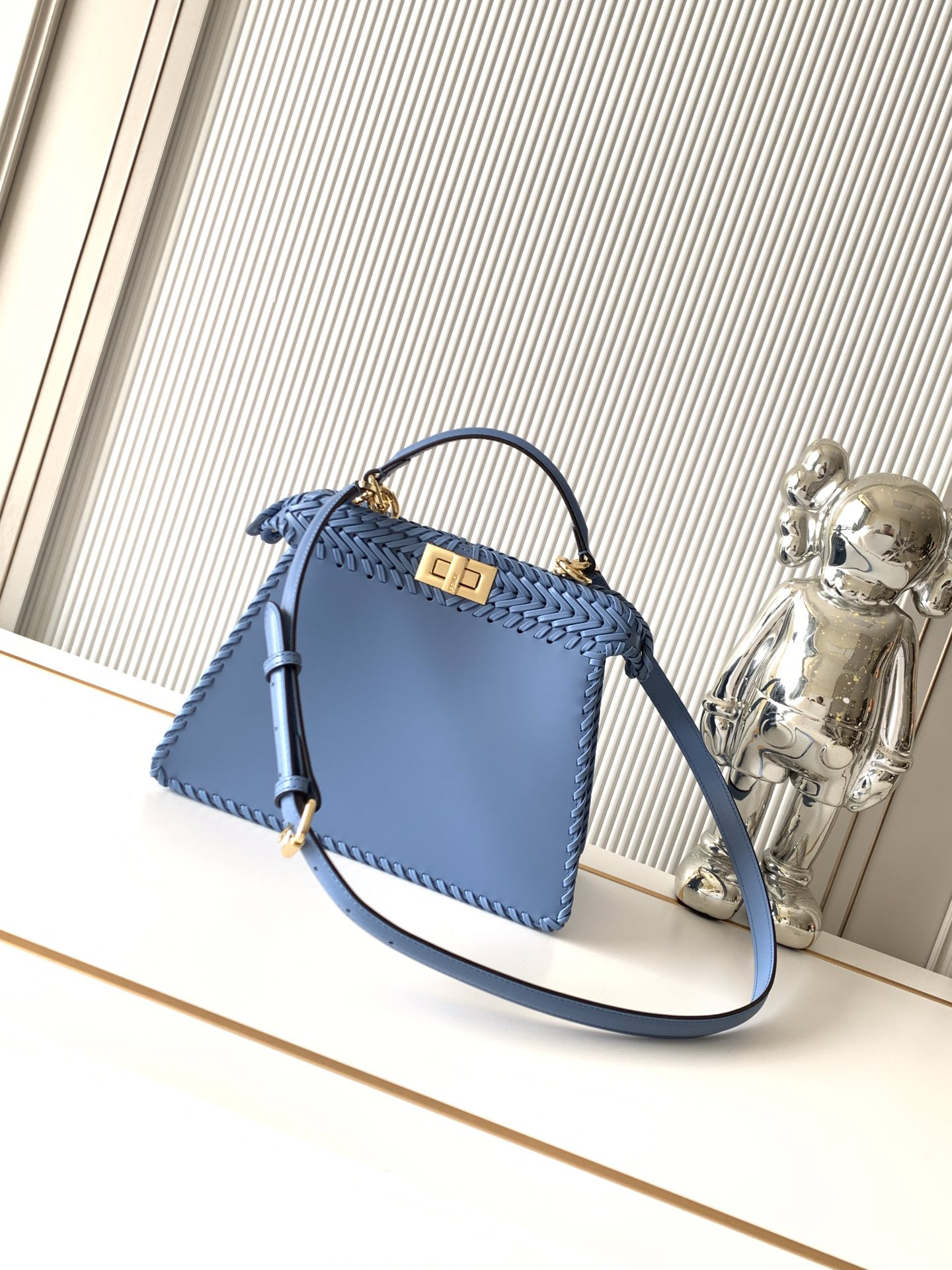 [TOP] FENDI Peekaboo ISeeU Bag 27x11x21cm - Blue - 711 Luxury