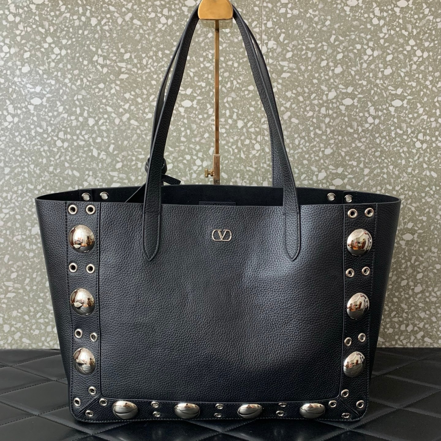 [TOP] VALENTINO GARAVANI NELLCOTE Bag 40-30-13cm - Black