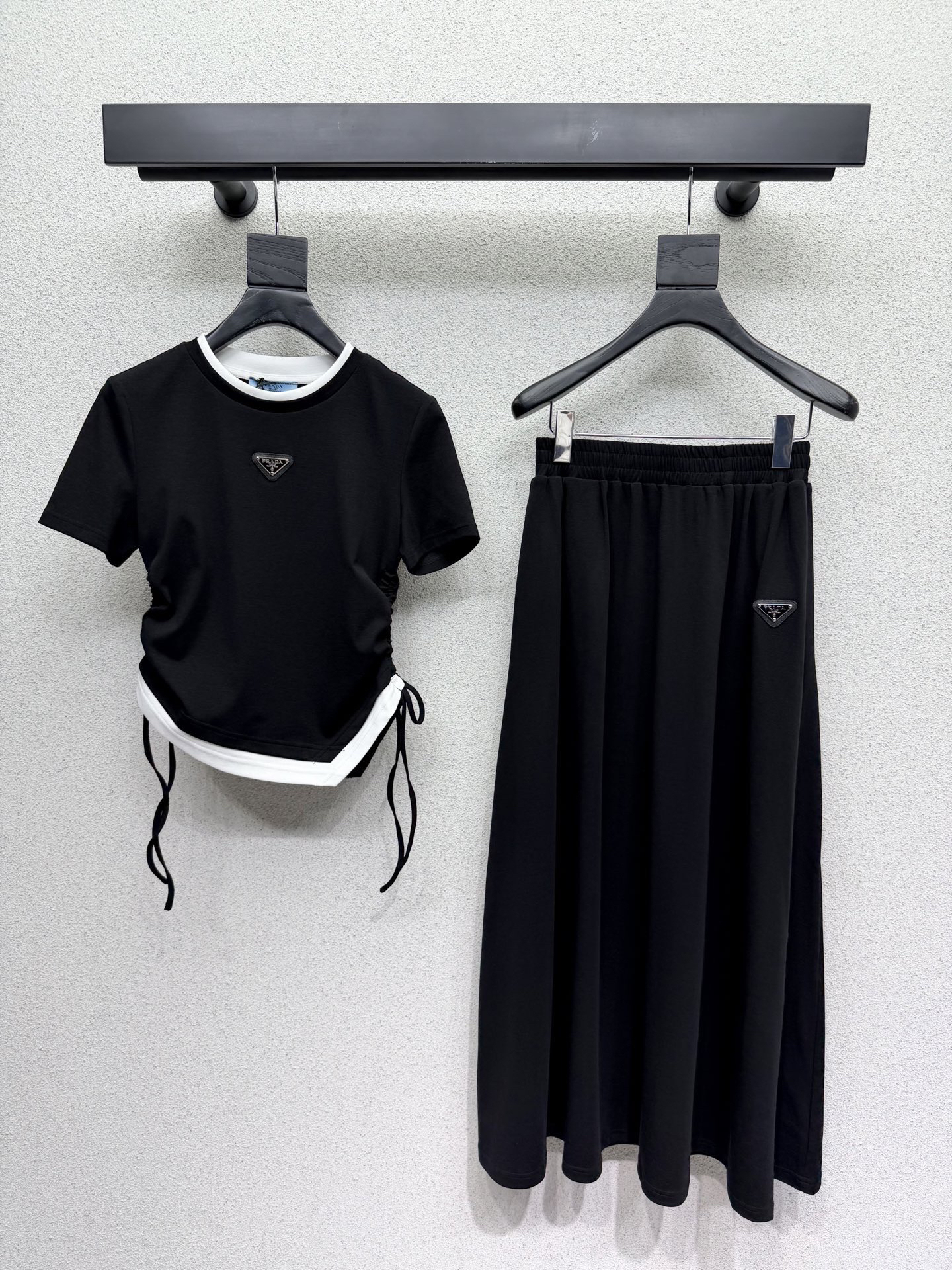 [TOP] PRADA  T-shirt + Pants Suit - 3 Colors