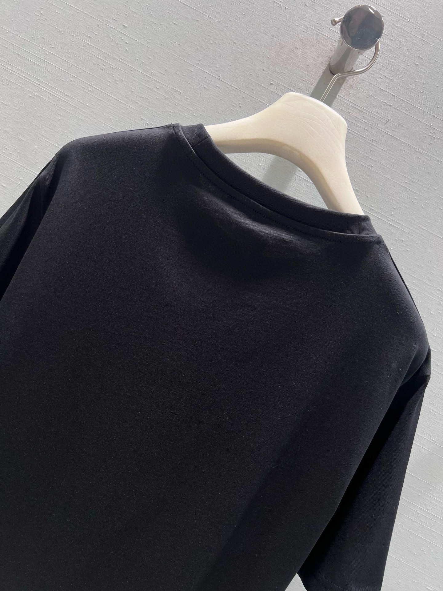 [TOP] Christian Dior Short-Sleeve T-Shirt with Starry Night Pattern - Black