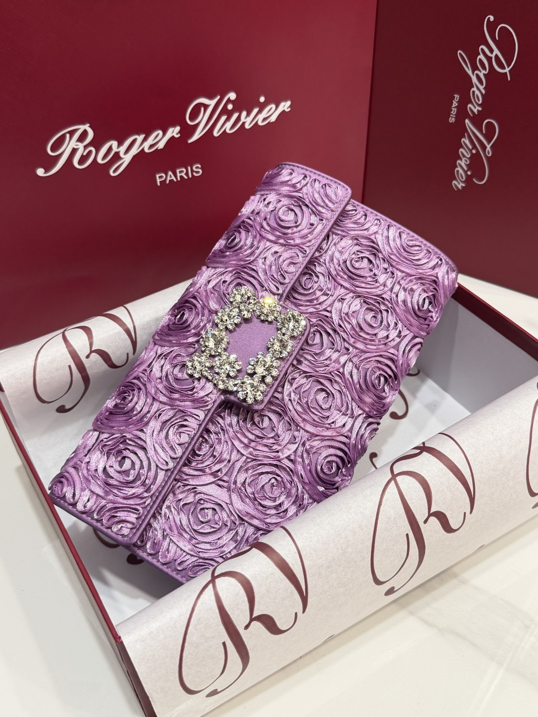 [TOP] ROGER VIVIER Diamond Bag 24-13-3 CM - Light Purple - 711 Luxury