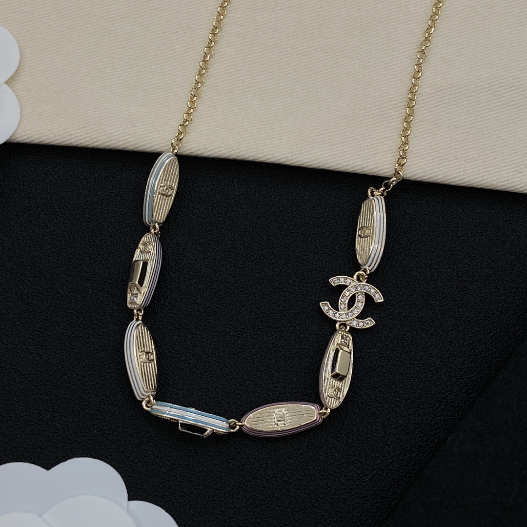 [TOP] CHANEL Necklace - Gold