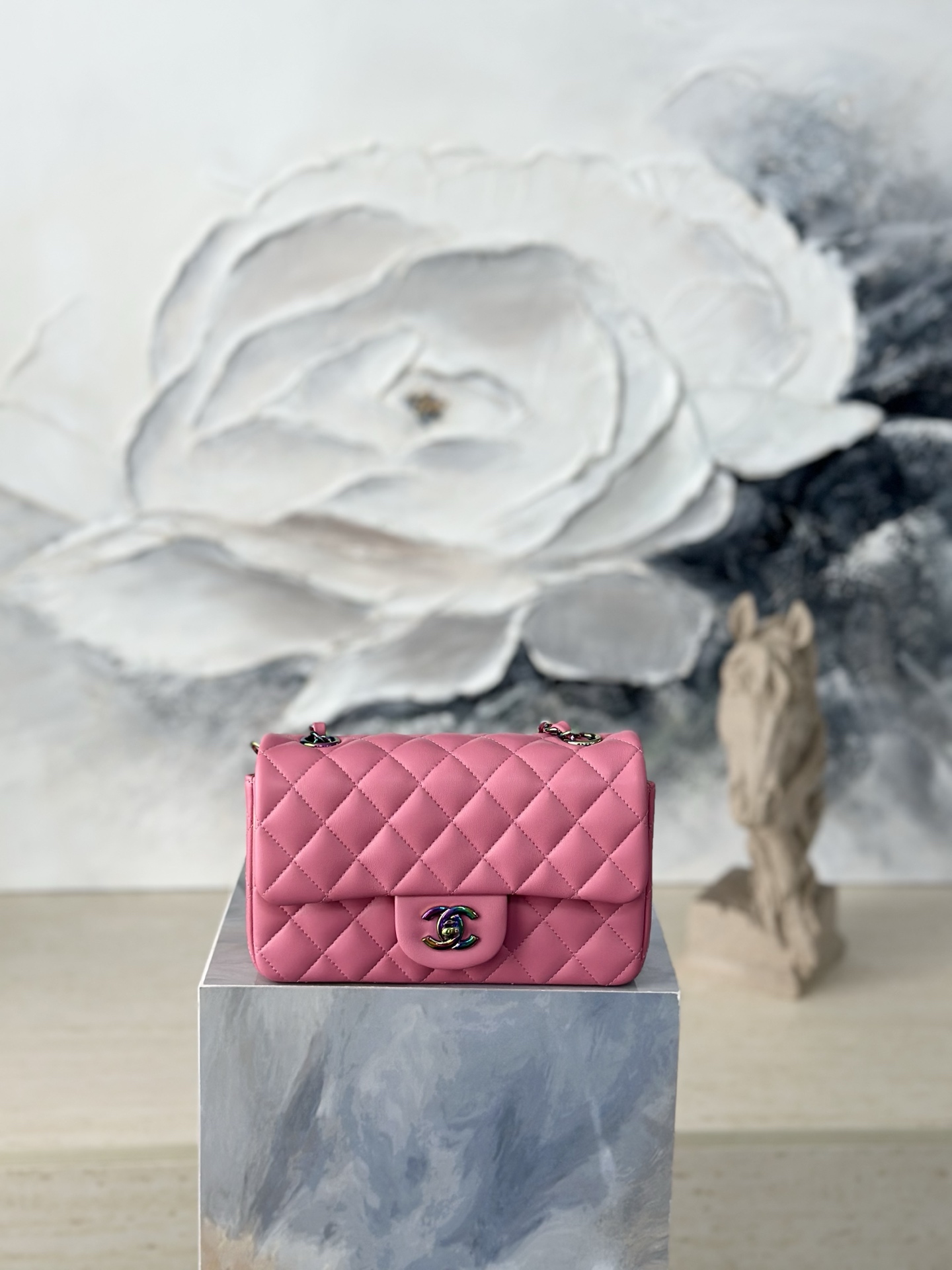 [TOP] CHANEL Classic Flap Bag 20cm  – 3 Colors - 711 Luxury