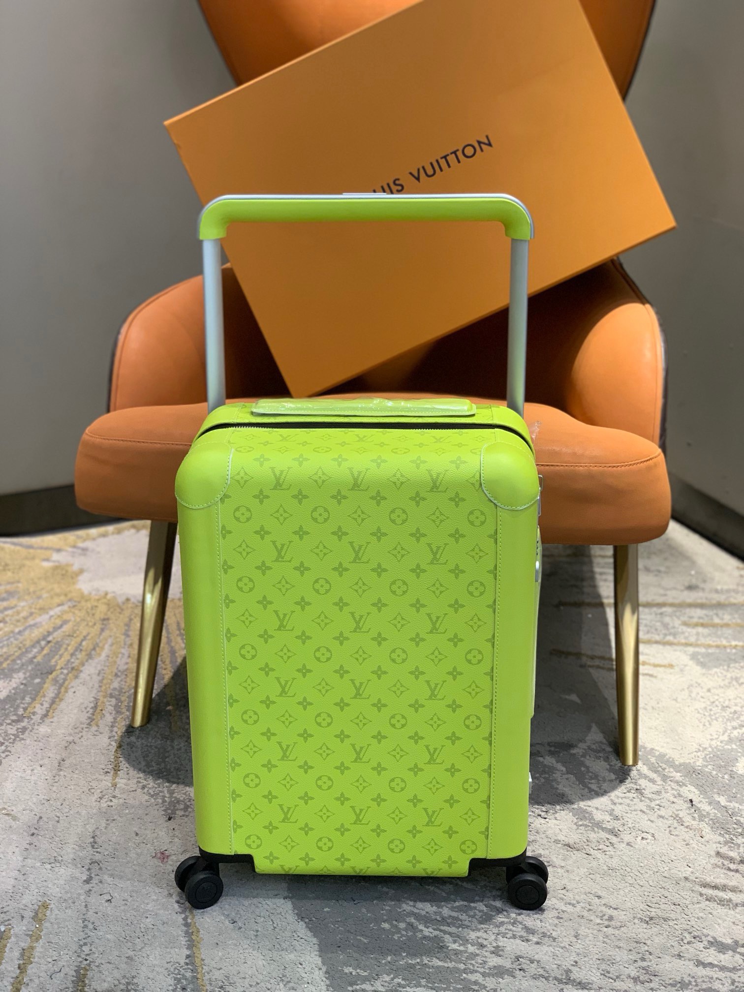 [TOP] Louis Vuitton LV Rolling Luggage Horizon 55 - Fluorescent Green - 711 Luxury
