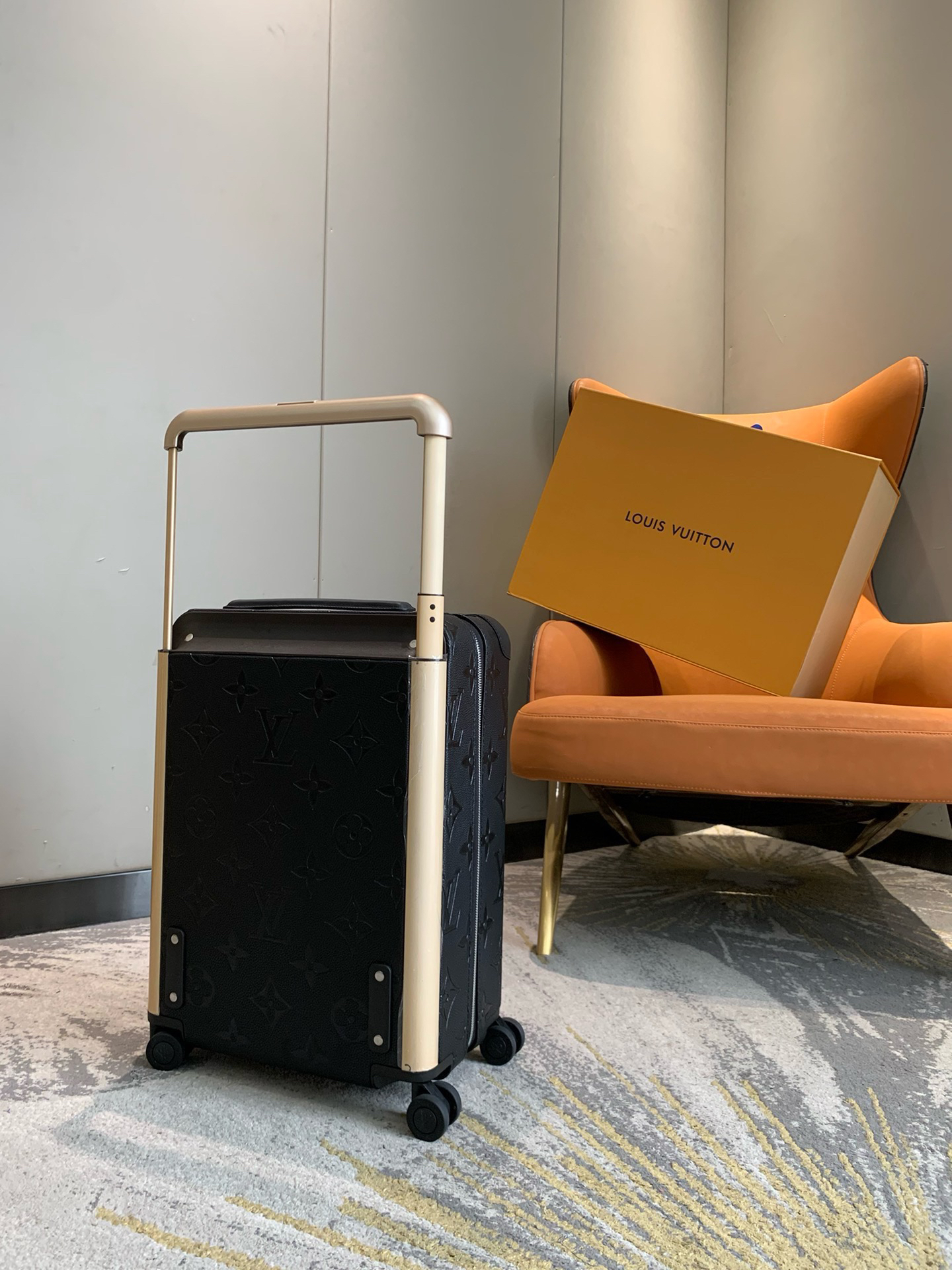 [TOP] Louis Vuitton LV Rolling Luggage Horizon 55 - Black - 711 Luxury
