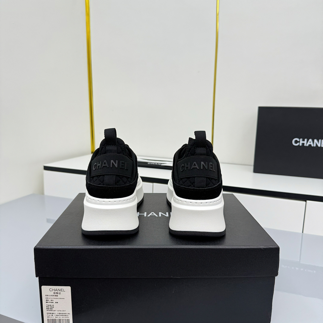 [TOP] CHANEL Sneakers - Black