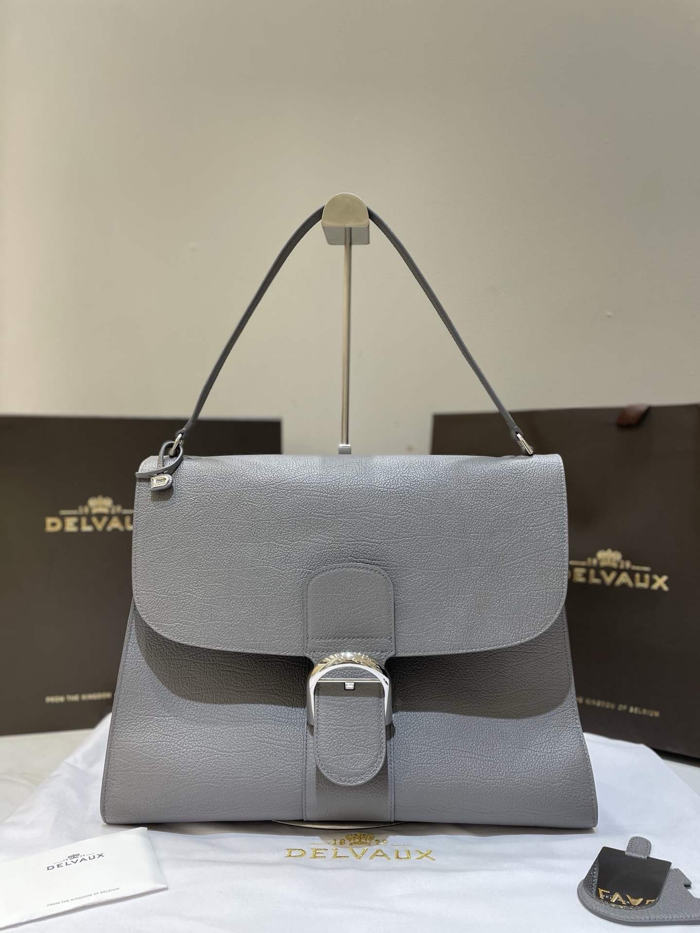 [TOP] Delvaux Tem Bag Cowhide 37.5x28x13.5cm - Gray - 711 Luxury