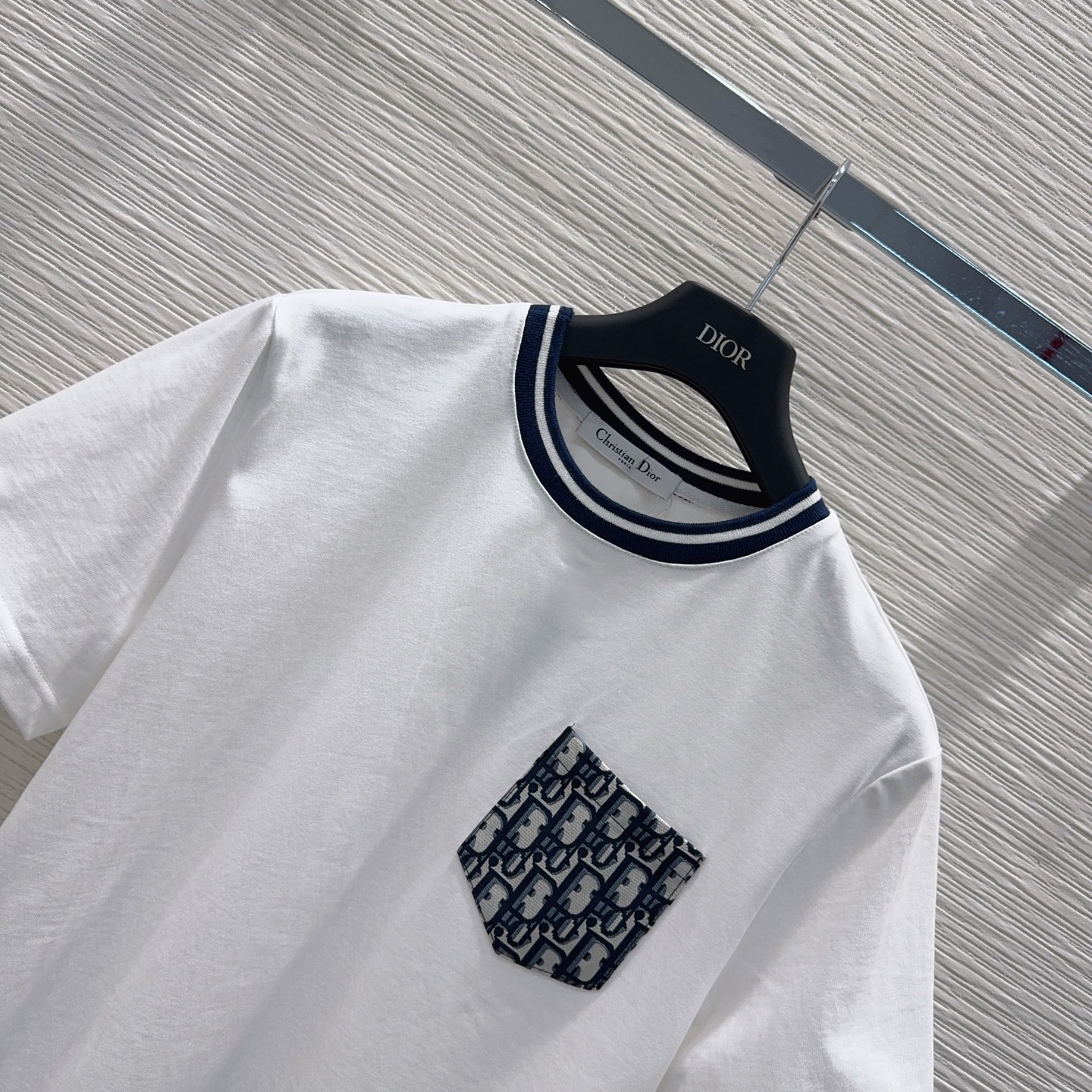 [TOP] Christian Dior Printed T-shirt + Shorts Set - White/Navy Blue