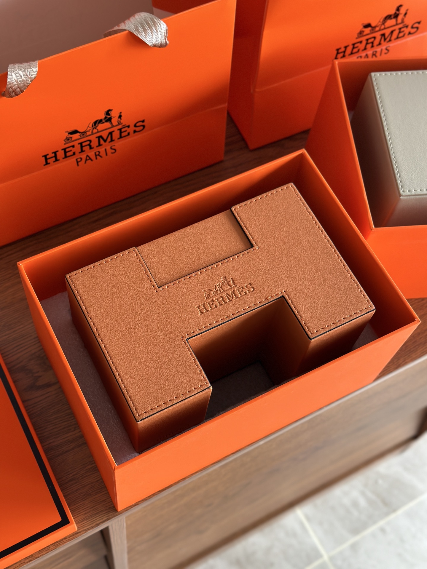Hermès Genuine Leather Tissue Box#382075