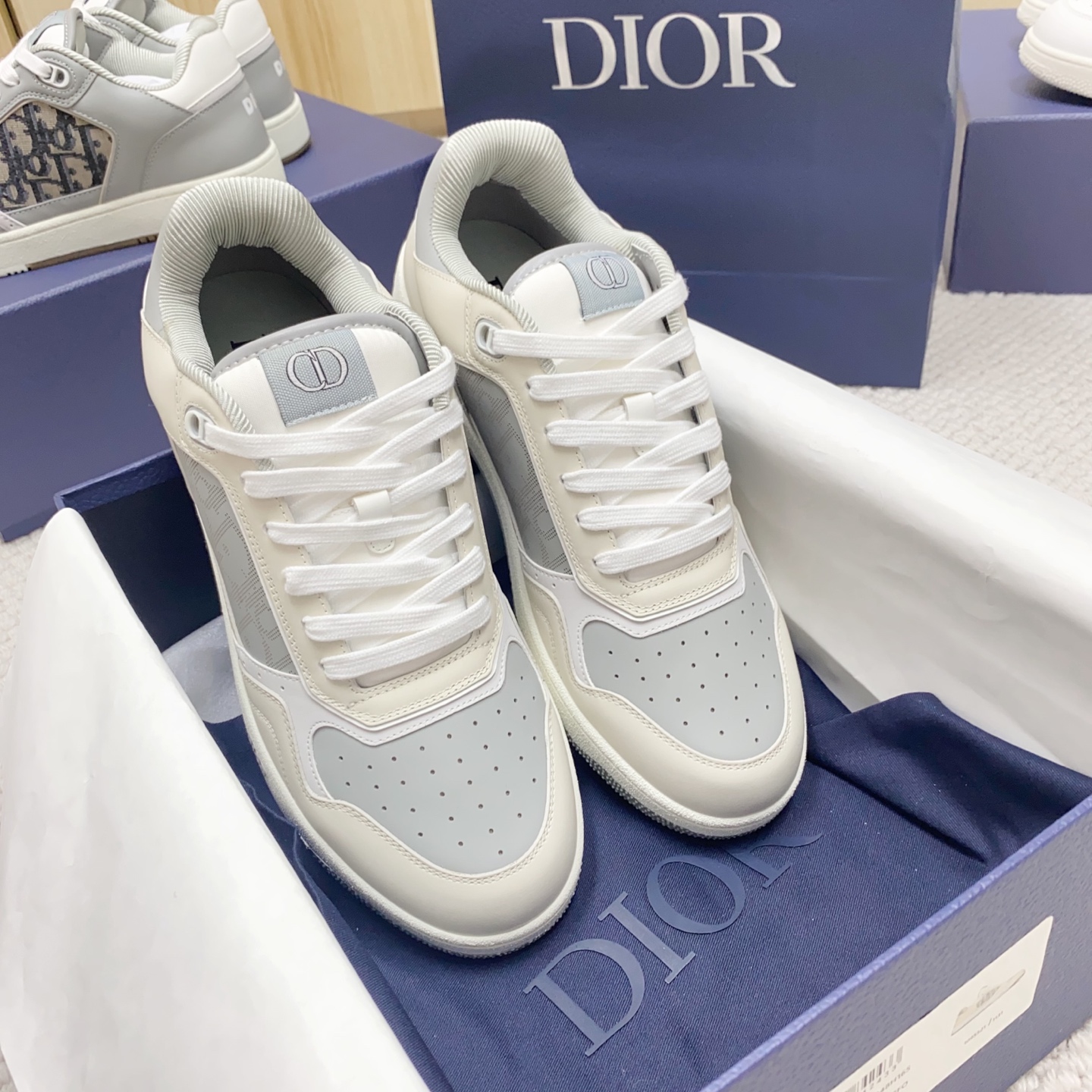 [TOP] Christian Dior Men's Sneakers - Grey