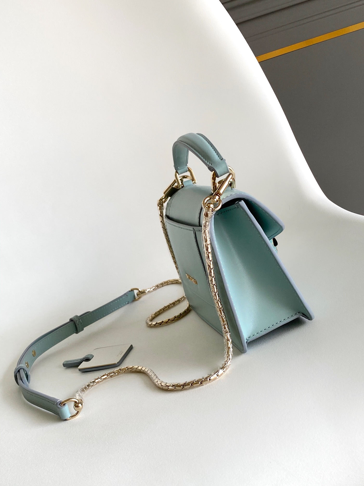 [TOP] BVLGARI Serpenti Forever Bag Calfskin 19x11x5.5cm - Blue - 711 Luxury