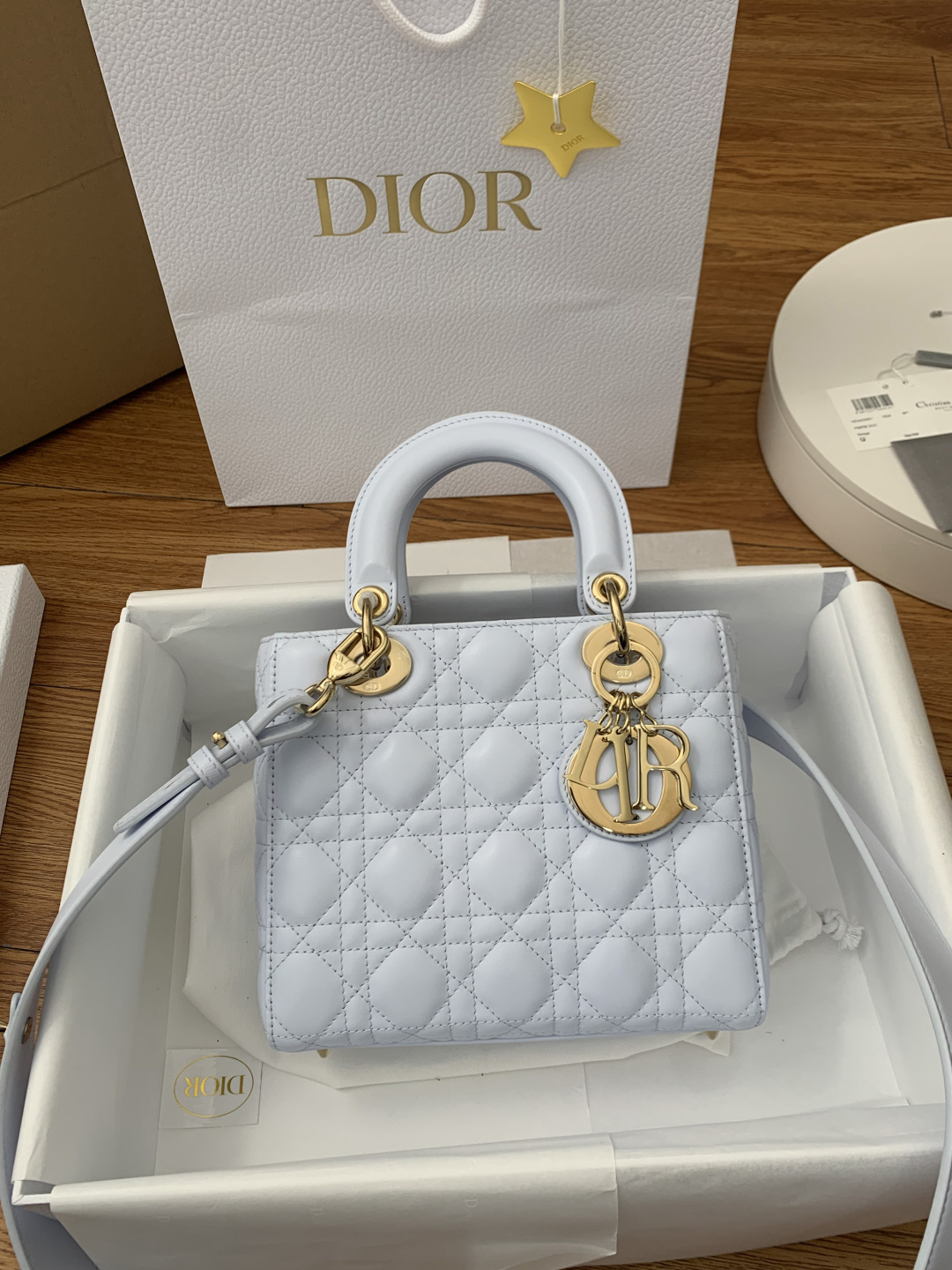 [TOP] Christian Dior Lady Dior Bag Lambskin 20x16.5x8cm - Blue