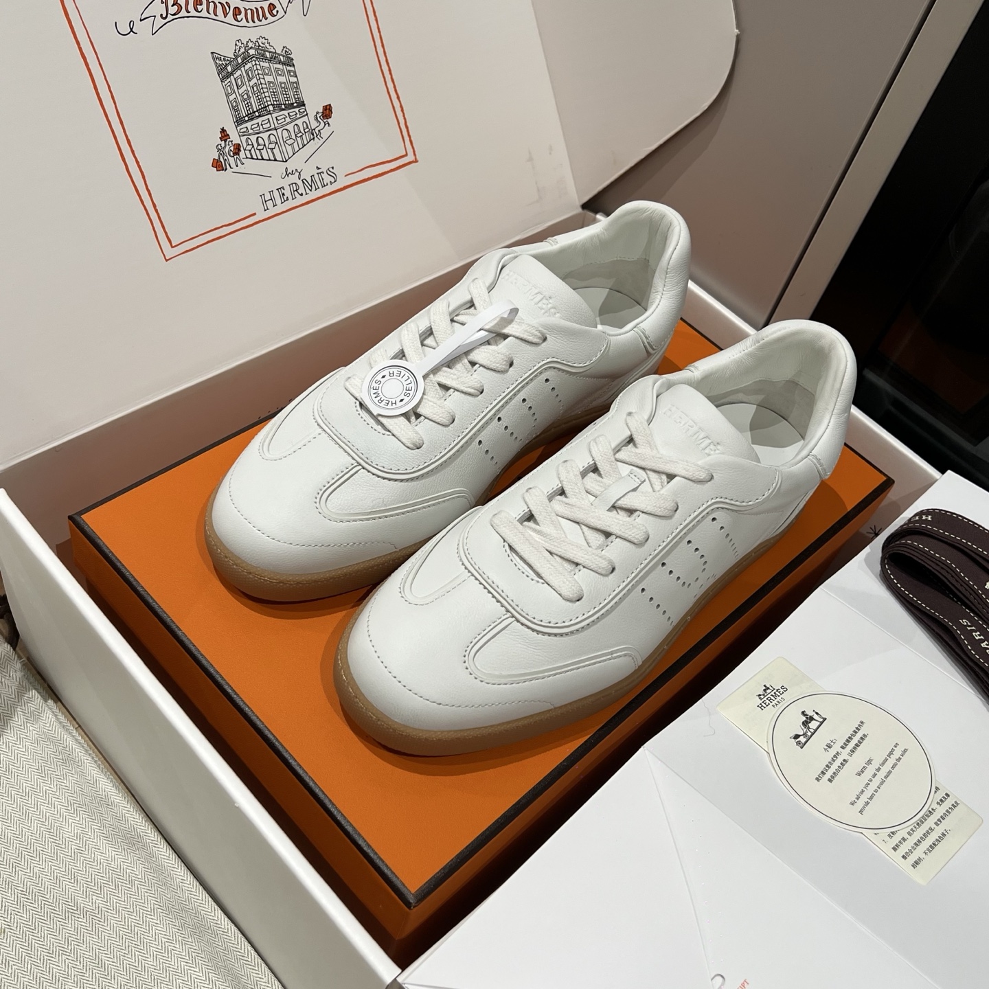 Designer Shoes Hermès Match Sneaker #394250 View 2 | Nigo Office