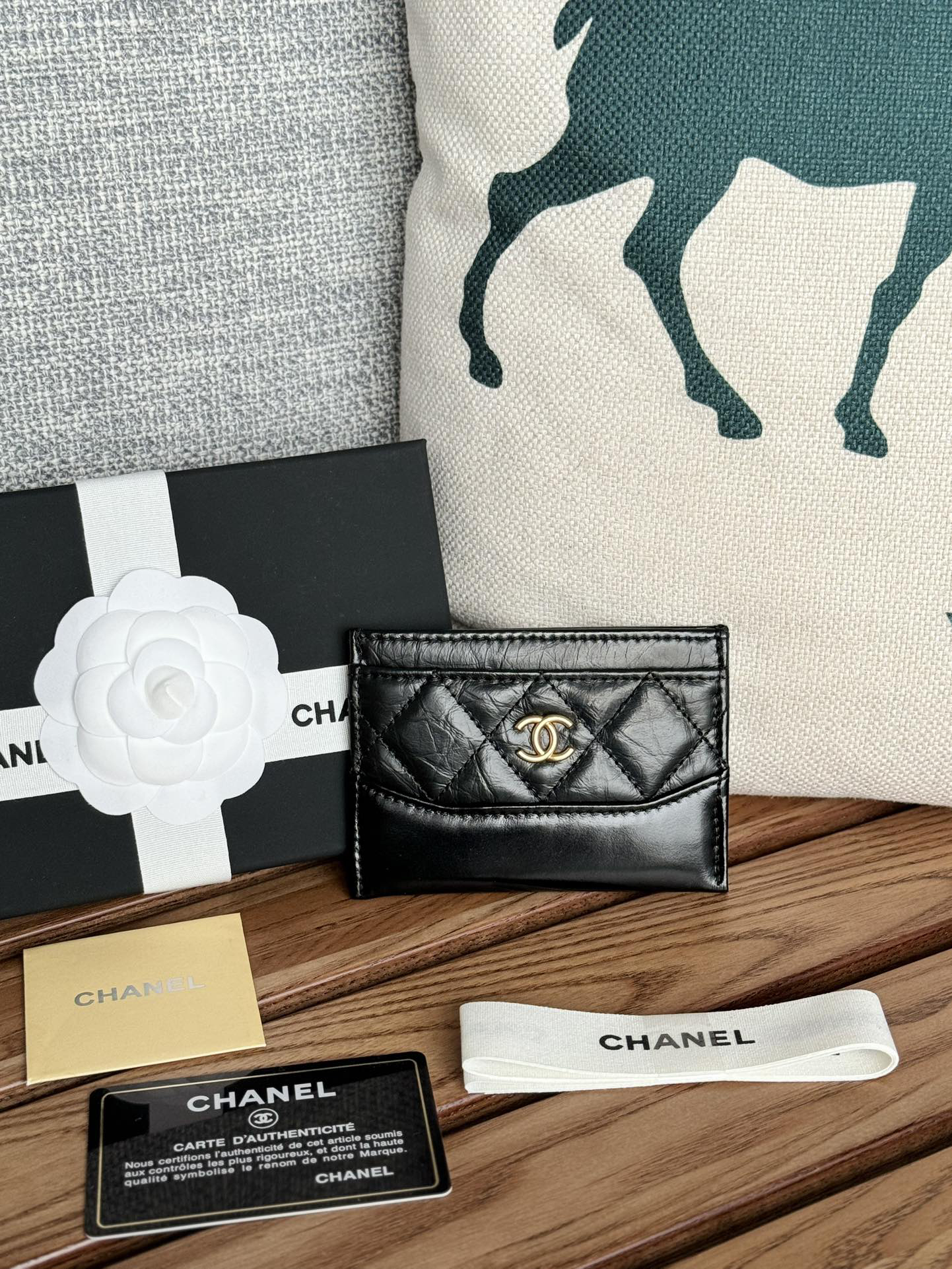 [TOP] CHANEL Card Holder Calfskin 11x7.5x0.5cm - Black - 711 Luxury
